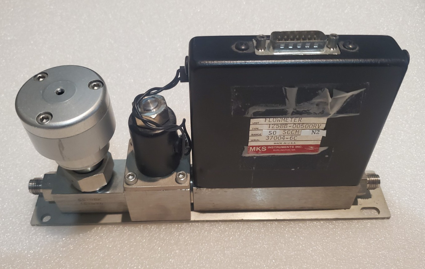 MKS MFC Mass Flow Controller 2258B-00500RV, 50 SCCM N2