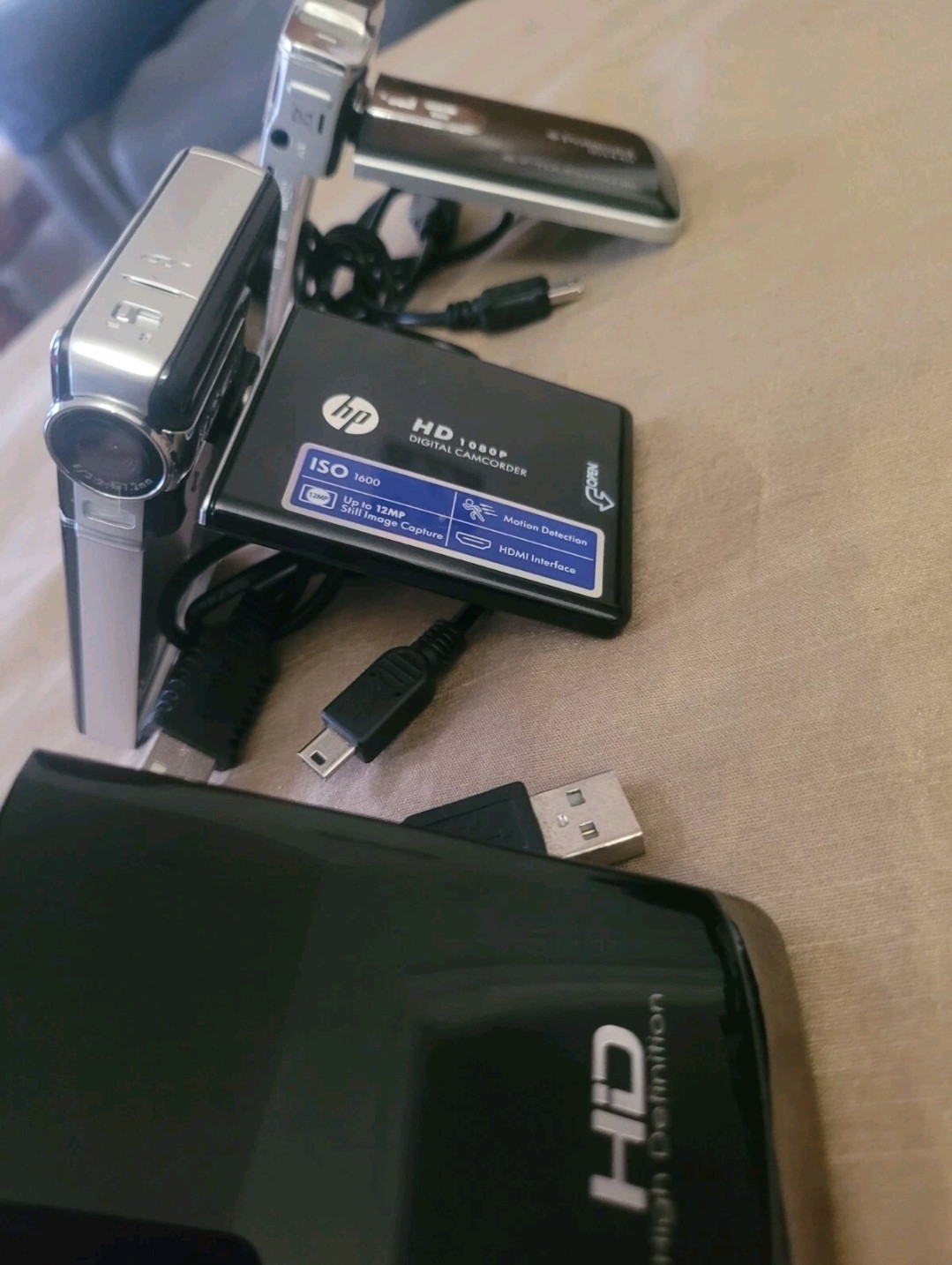 TEN Portable Handheld Camcorders In (Excellent Condition) w/ cords and case