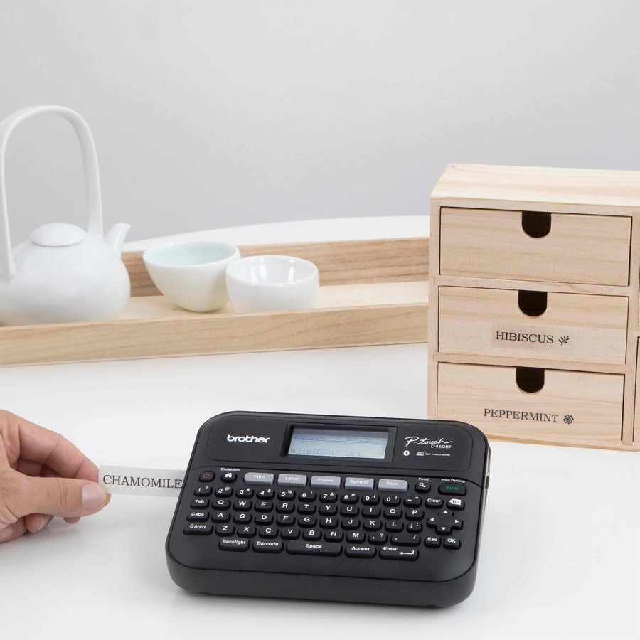 Brother PTD460BT P-touch Connected Label Maker Bluetooth 0.75