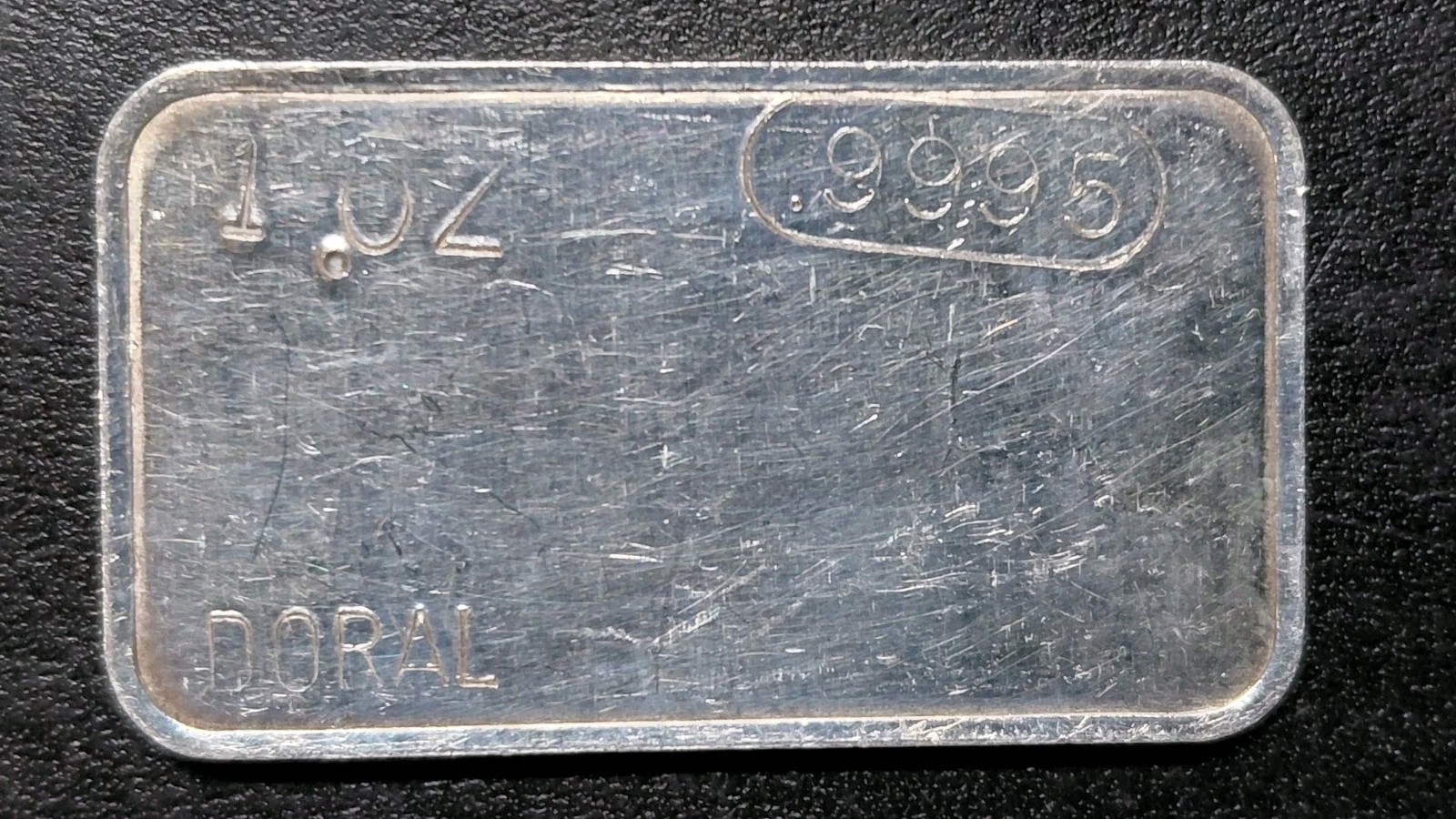 VINTAGE 1985 DORAL  1 OUNCE .9995 SILVER BAR . FREE SHIPPING