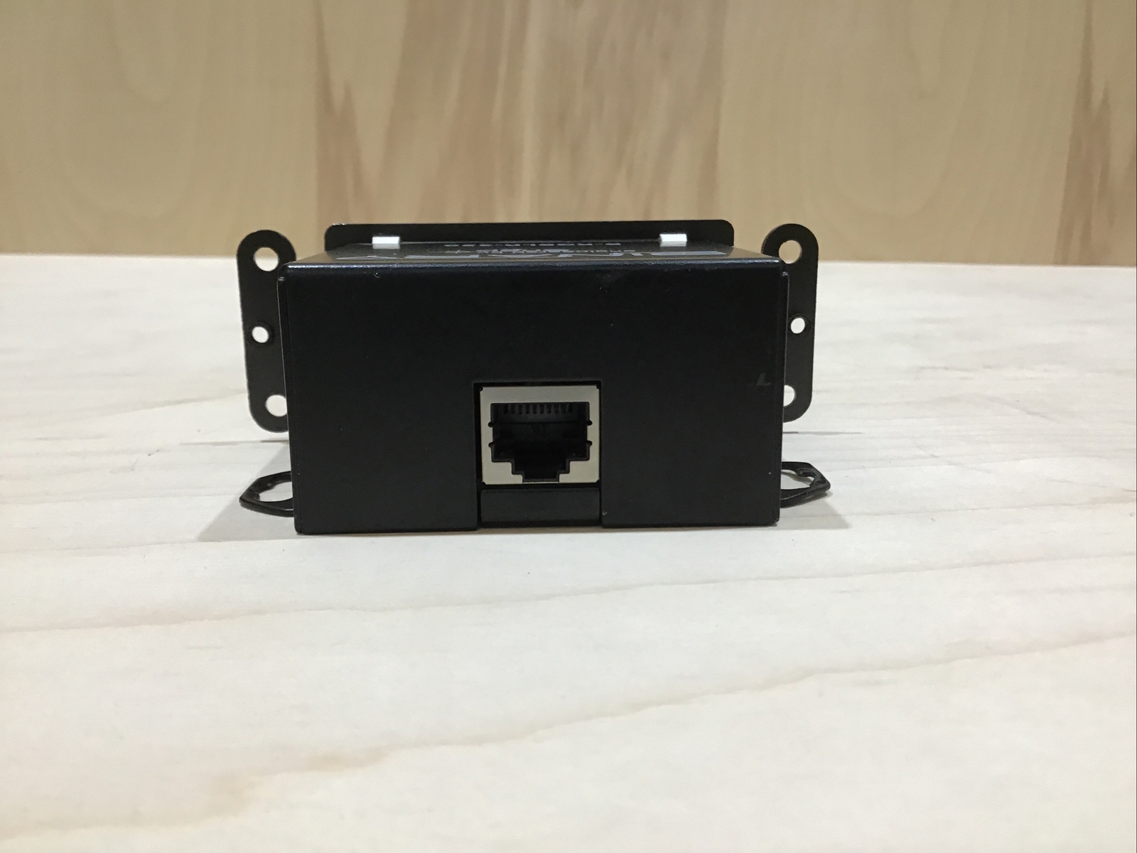 Binary AniwareBox Cat 5 Balun Model B-RGBLR-350