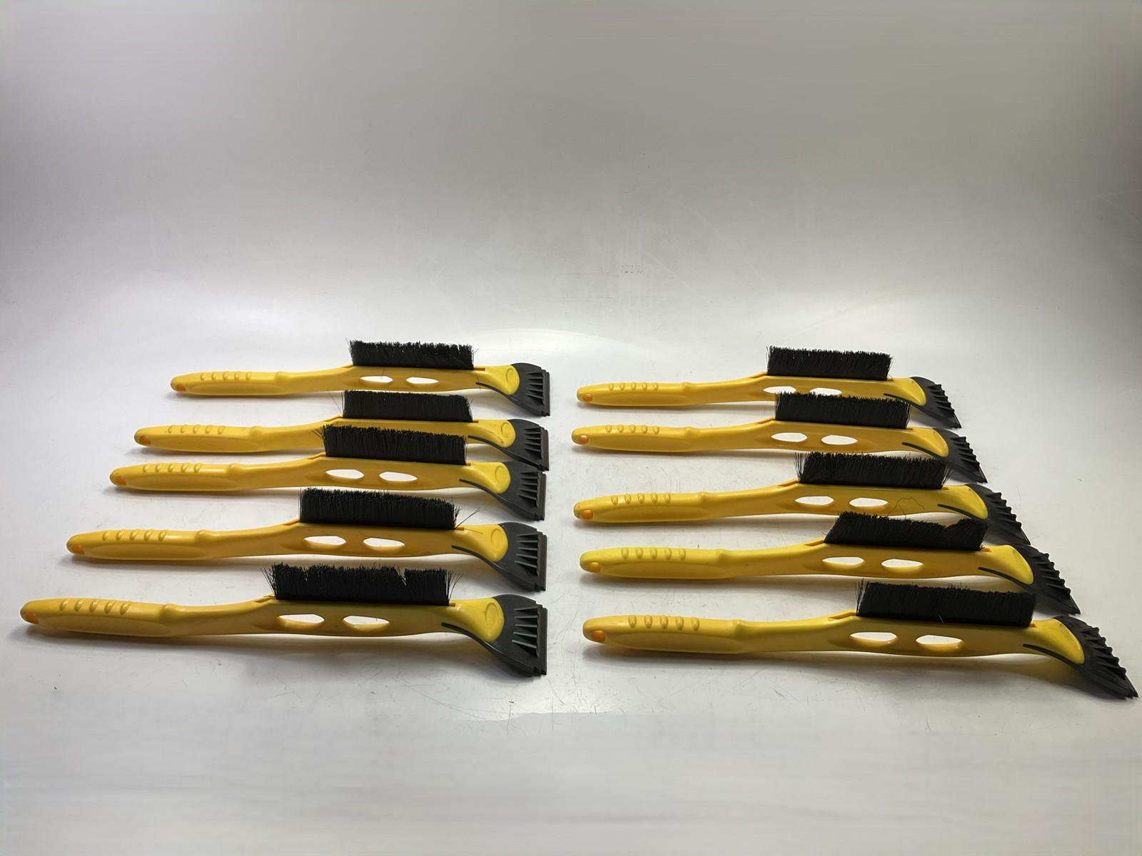 (10) Hopkins 16024 YELLOW SubZero 21" Ice Ripper Snowbrush & Ice Scraper Combo