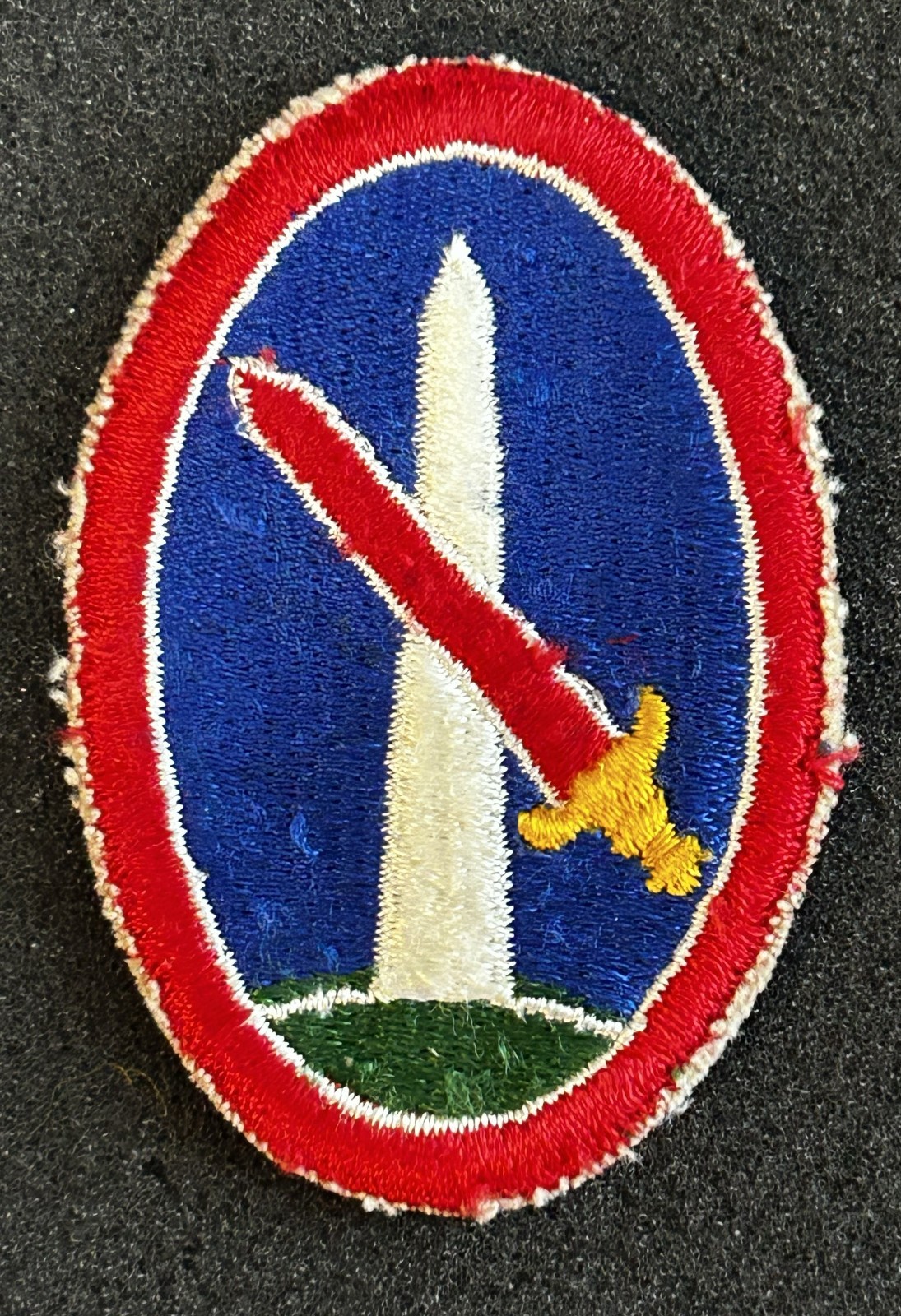 US Army Patch:  Military District of Washington, Cut Edge