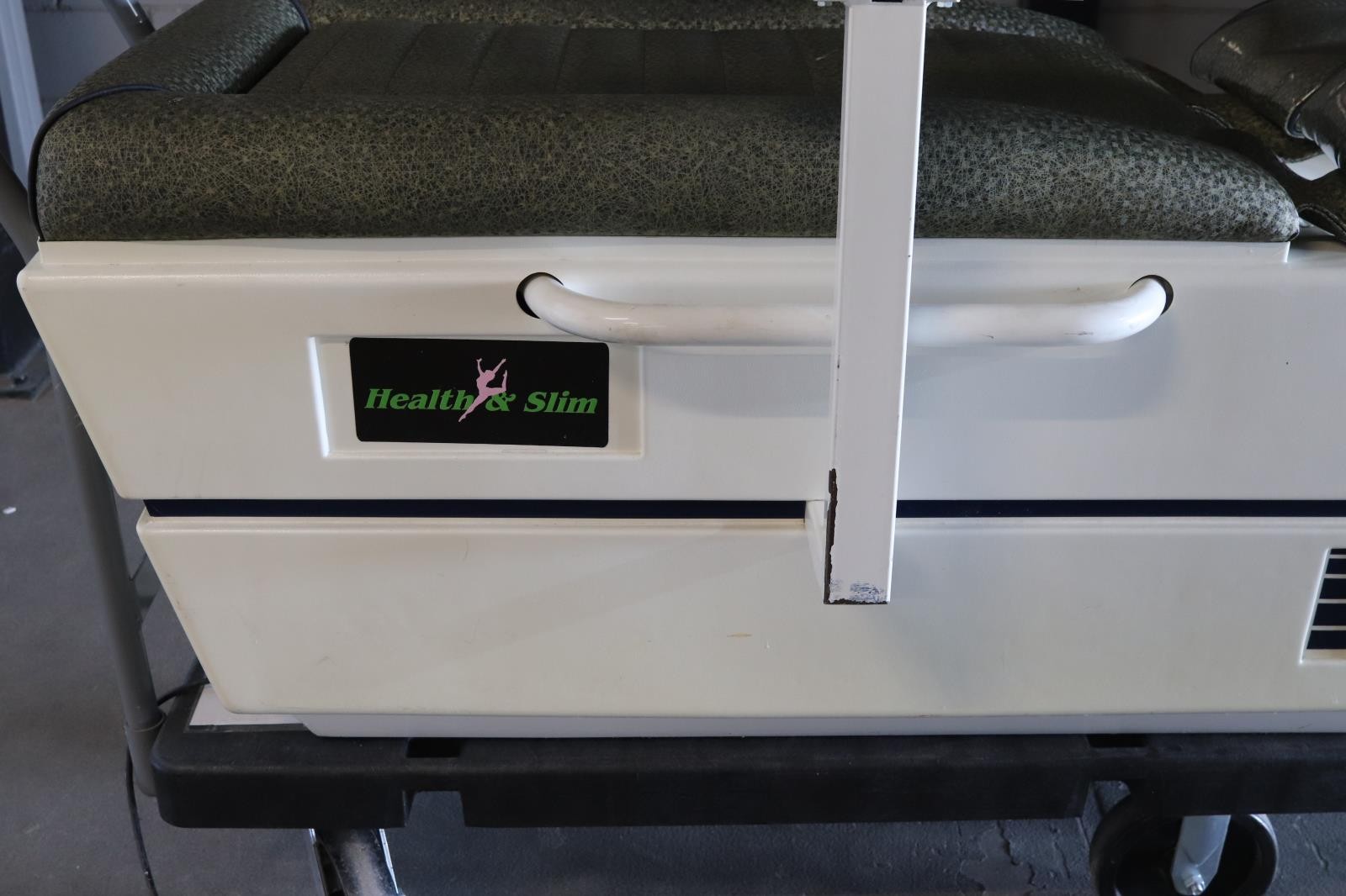 Slender Shapemaster Massage Toning Thigh & Hip Therapy Exercise Table Machine