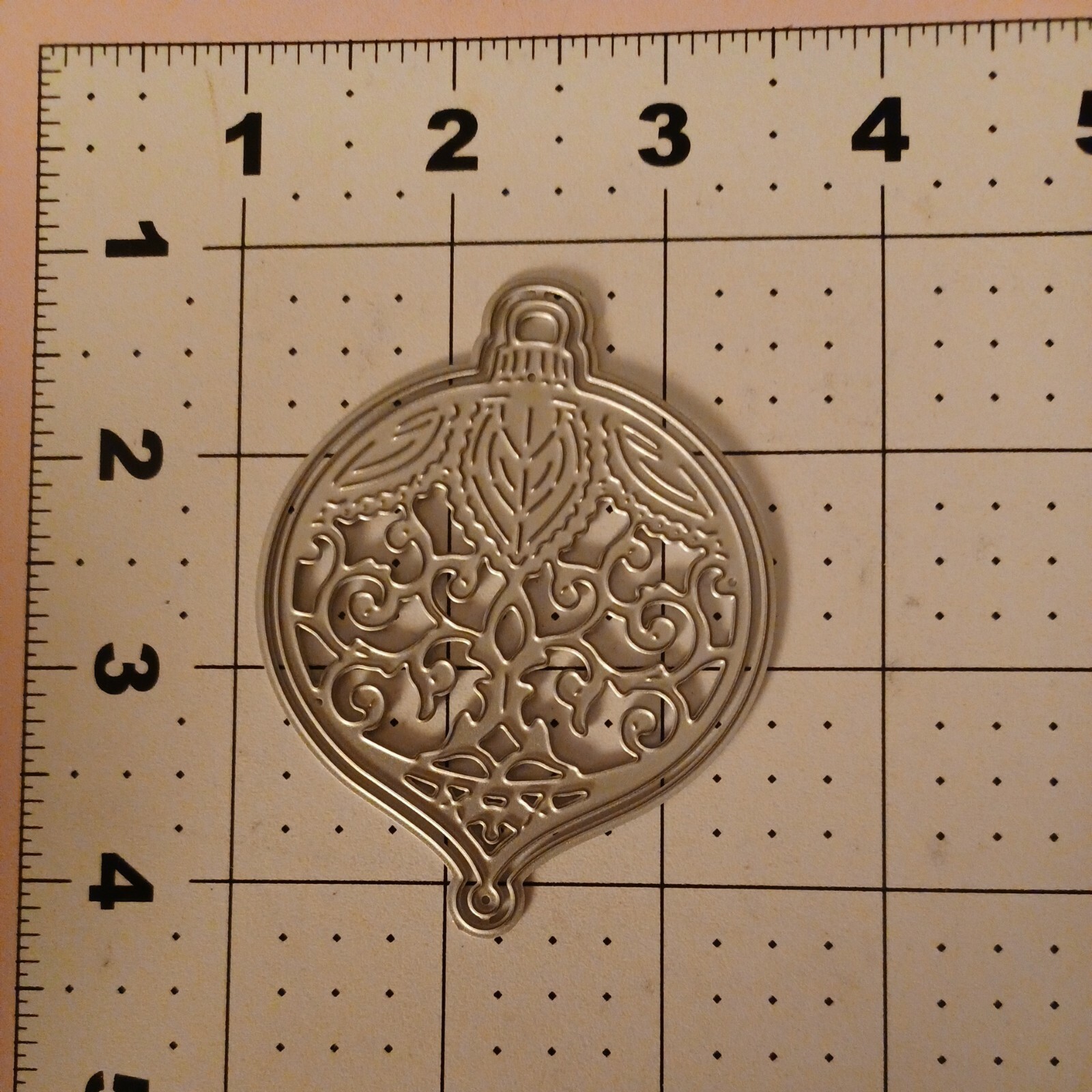 Universal Thin Metal Die Cut Tool Christmas Ornament Victorian Ball lace swirl