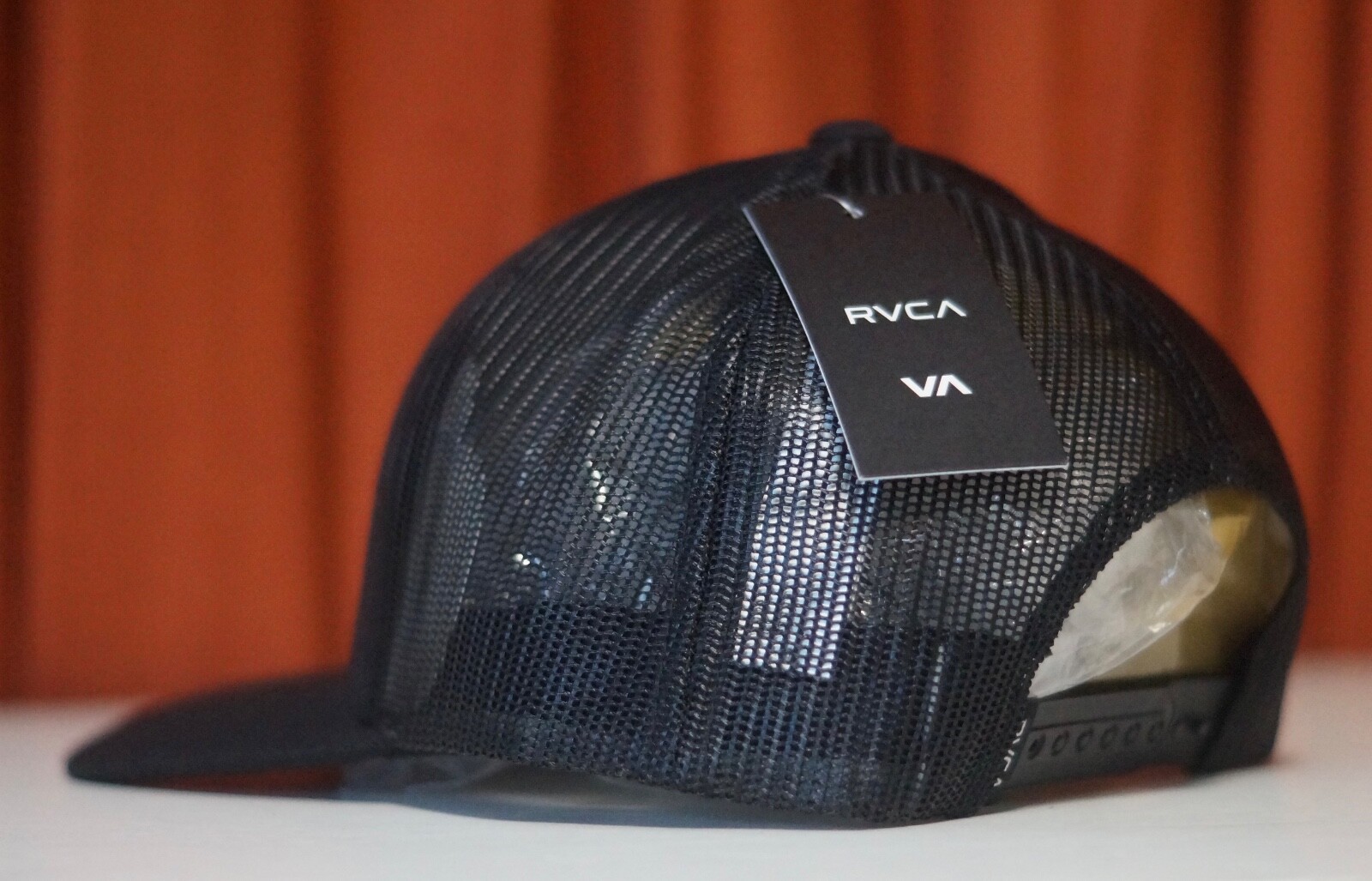 New Rvca Patch Black Curved Mesh Trucker MID FIT Mens Snapback Hat RHTRVC-7