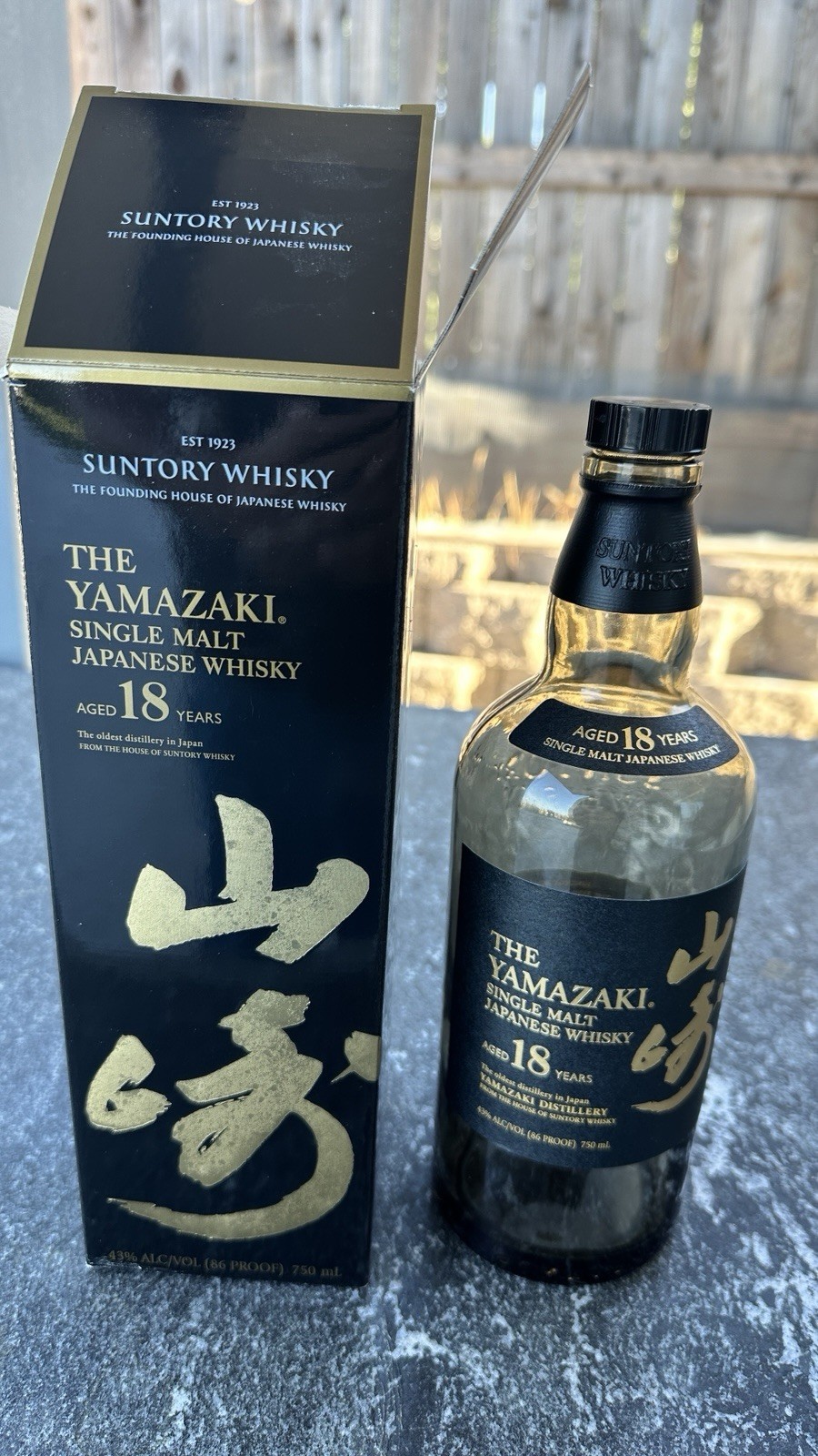 Yamazaki 18 Year Old  Singlemalt Whilst Suntory