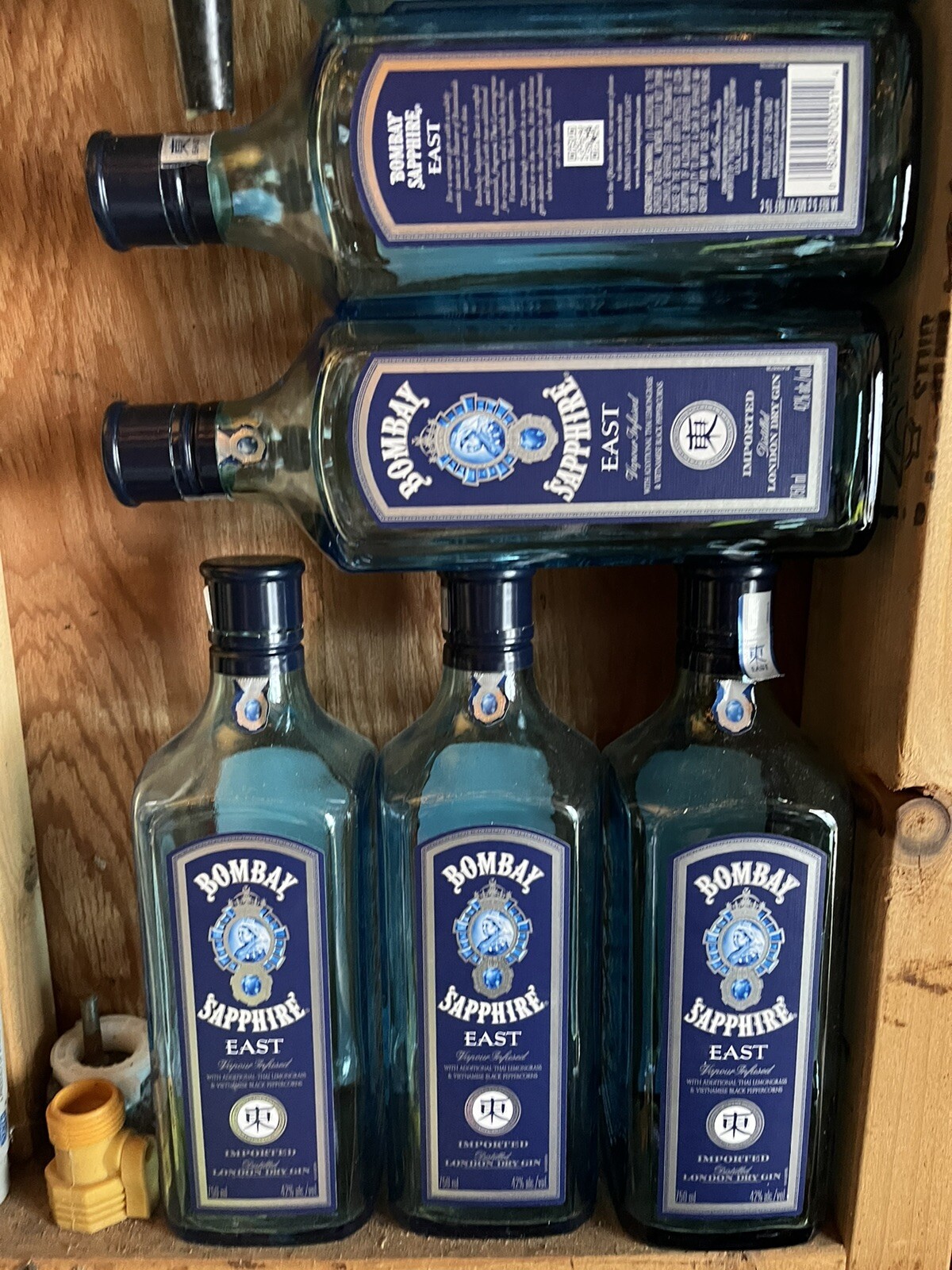 bombay sapphire bottle