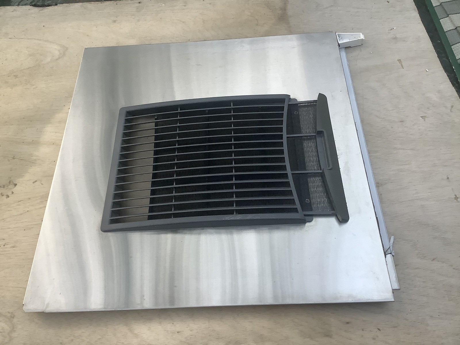 Scotsman Progidy Air Cooled Ice Machine Left Side Panel With Filter A38551-021