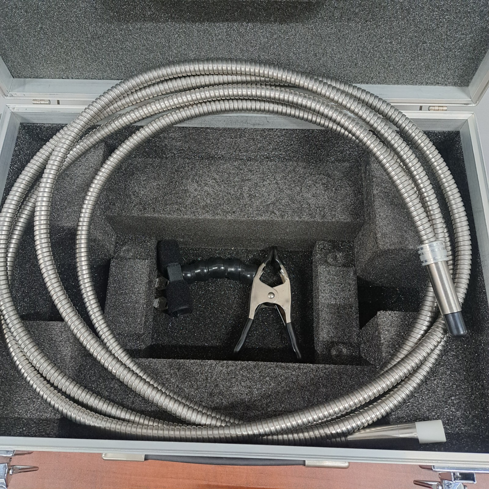 Advanced Technologies White Light Source Type AT1000Ex with Liquid Light Guide