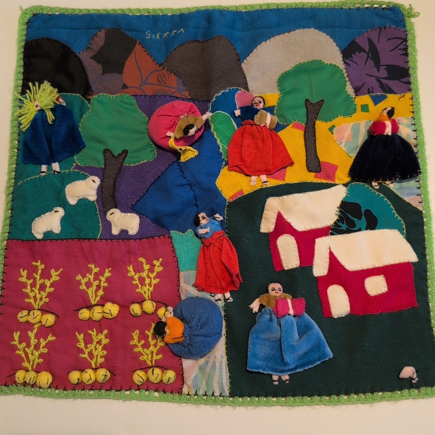 Vintage PERUVIAN Handmade ARPILLERA Folk Art Wall Tapestry 16”x16” Sierra 3-D