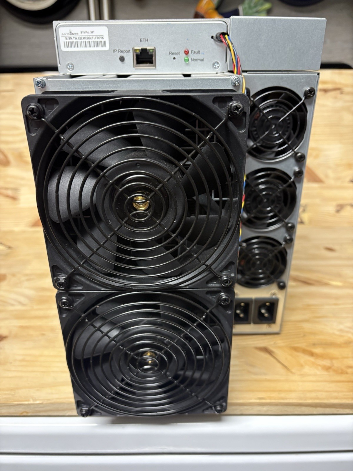 Bitmain AntMiner S19_Pro (96Th) Bitcoin Mining Machine