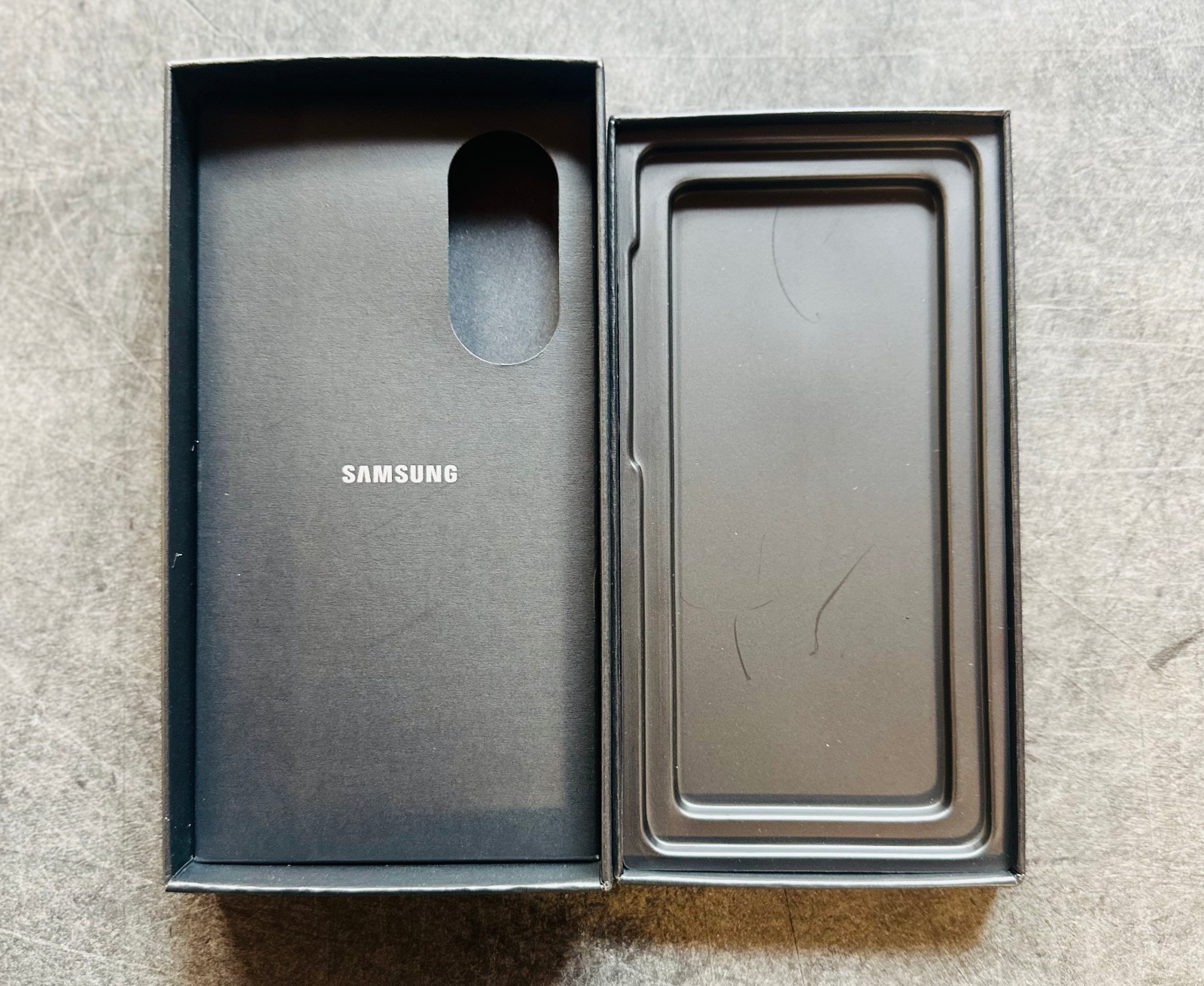 Samsung Galaxy S25 Edge Empty Retail Box – Original Genuine Packaging Case