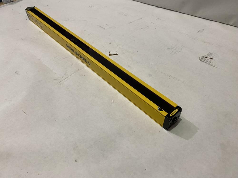 BANNER MINI SCREEN # MSE2424Y Light Curtain