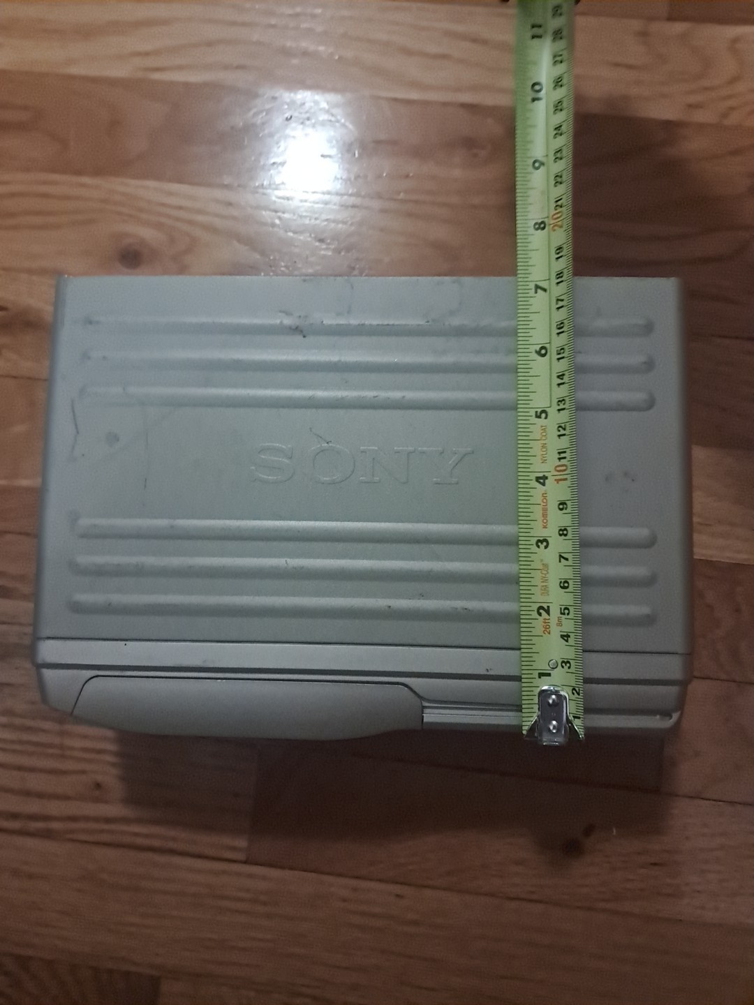 Sony 10 Cd Changer CDX-525RF UnTested No Cords