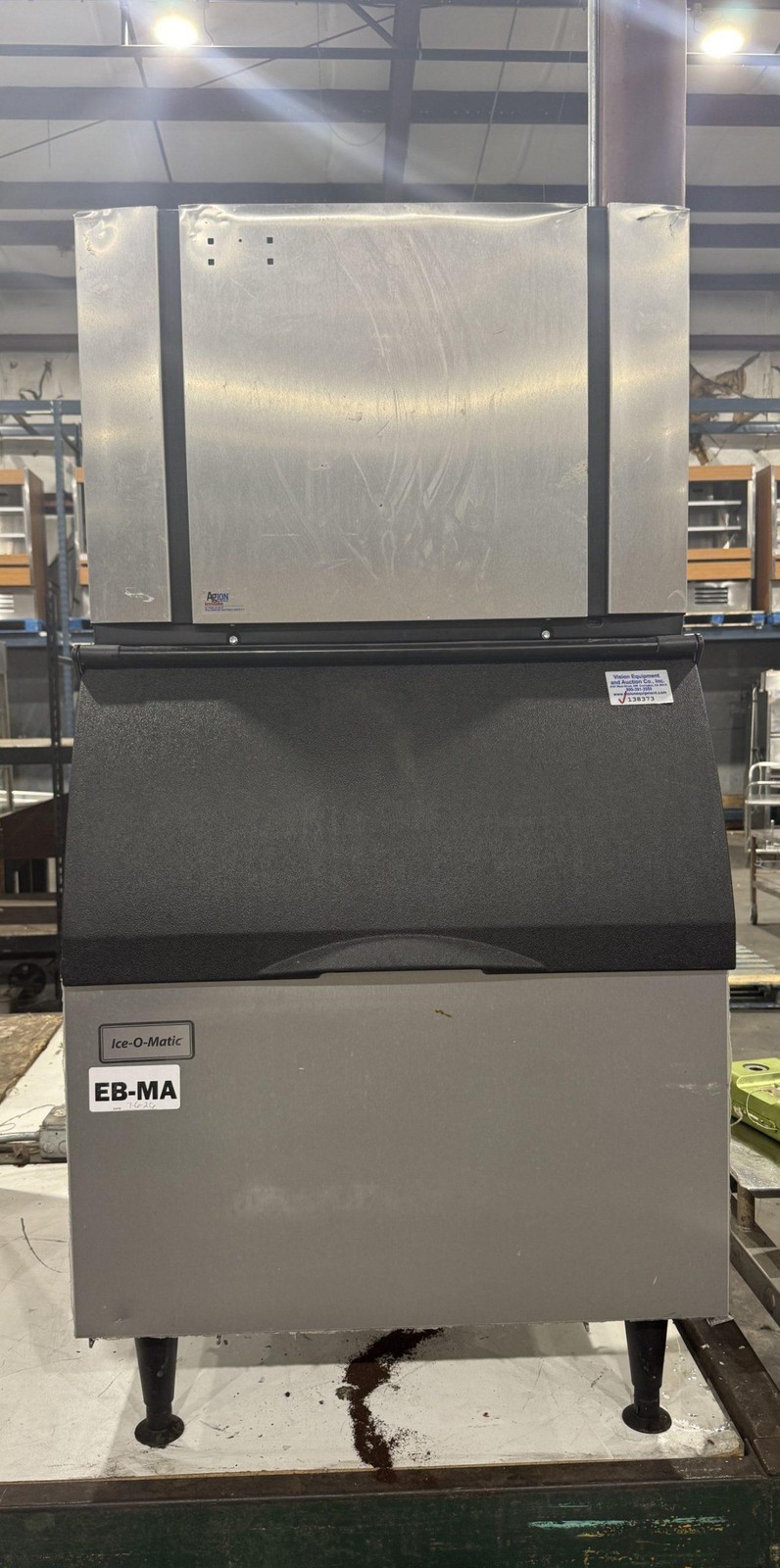 ICE-O-MATIC CIM0530HAT 30" HALF CUBE ICE MACHINE WITH BIN 561LB/24HR