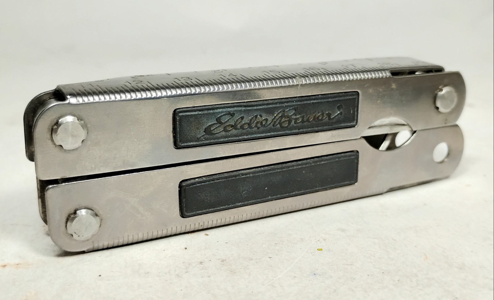 Eddie Bauer Multi-Tool - Stainless - Lock Lever - Very Good Condition