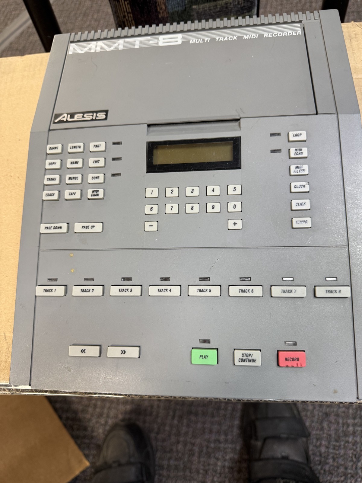 Alesis MMT-8 Multi Track MIDI Recorder