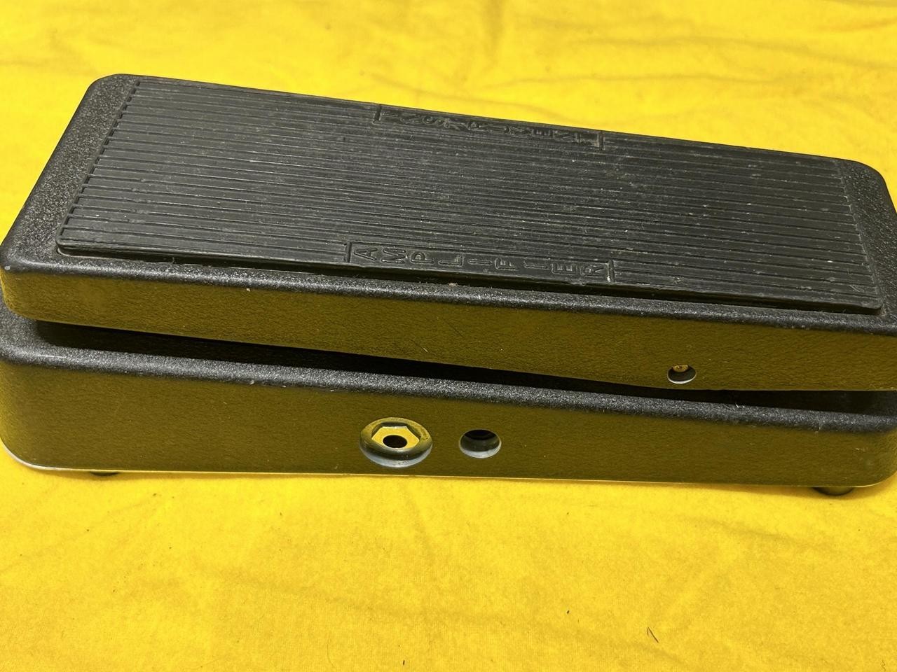 Jim Dunlop Crybaby 535Q Wah Pedal 18V Battery Used with Broken Battery Cover