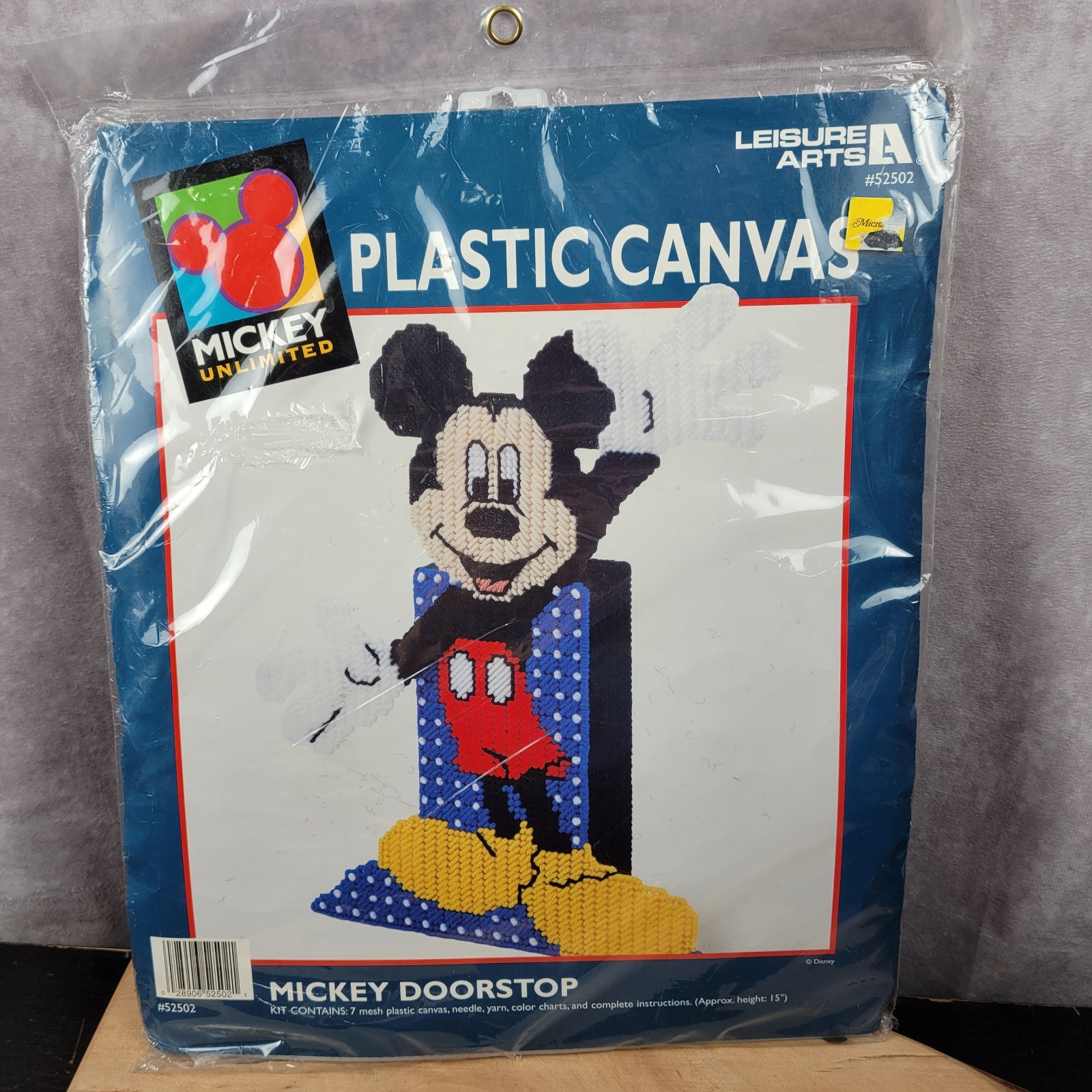 Mickey Unlimited Plastic Canvas Mickey Doorstop 52502 Leisure Arts New B106