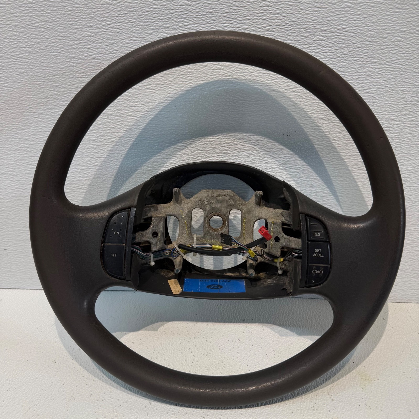 2002 03 2004 Ford F250 F350 Black Steering Wheel W/ Speed Control 2L34-3600-AAW