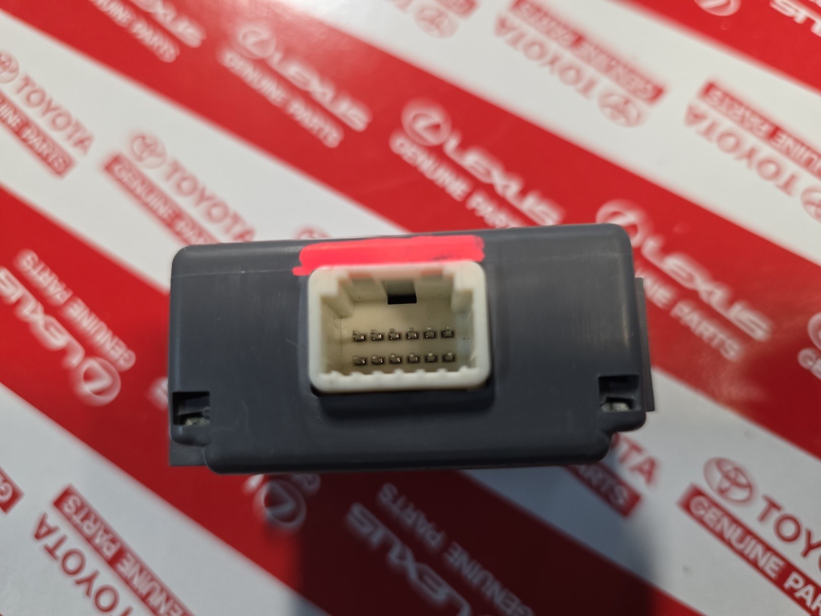 2007-2010 TOYOTA SIENNA TPMS CONTROL MODULE, COMPUTER OEM 89769-08022
