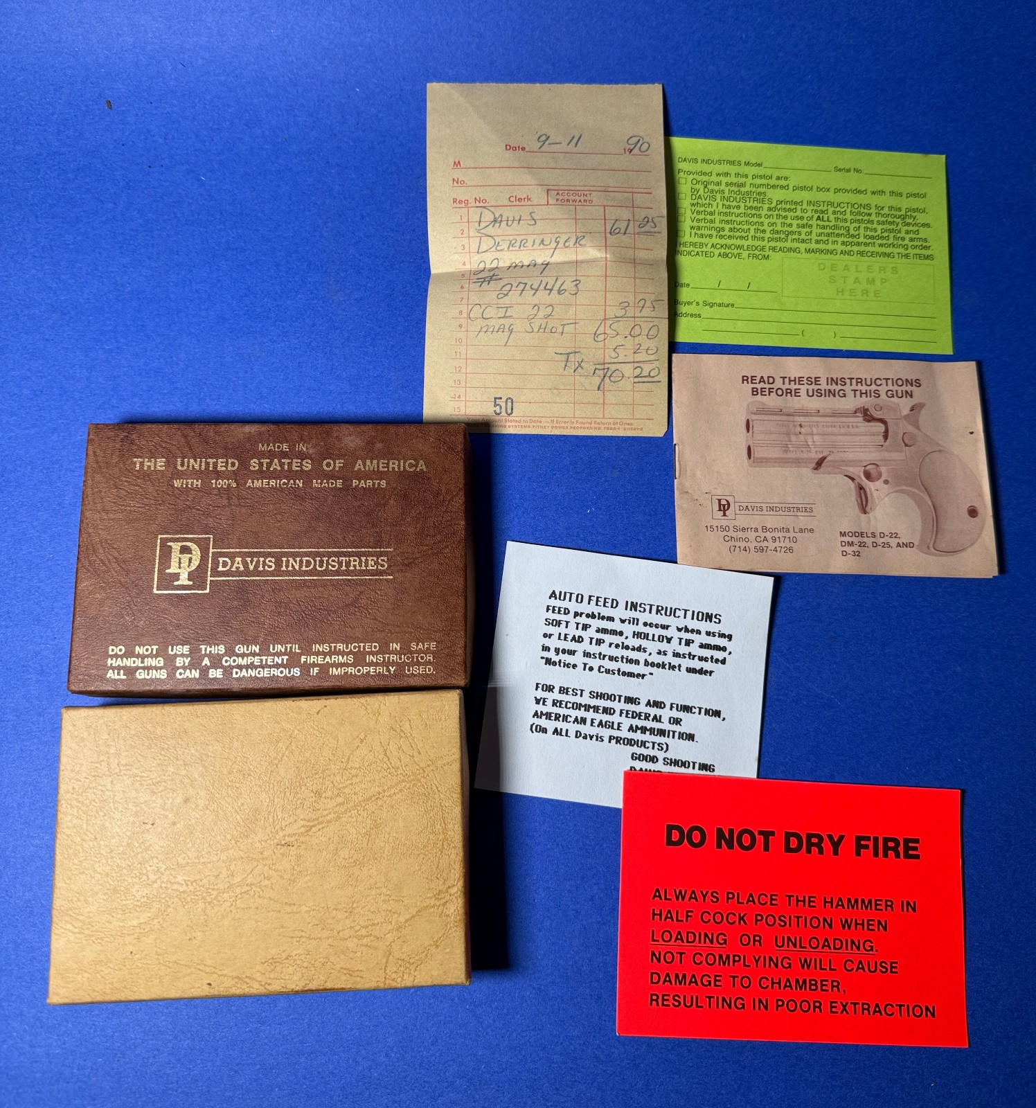 VTG DAVIS DERRINGER EMPTY BOX ONLY W/ INSTRUCTIONS RECEIPT MODEL DM 22 USA