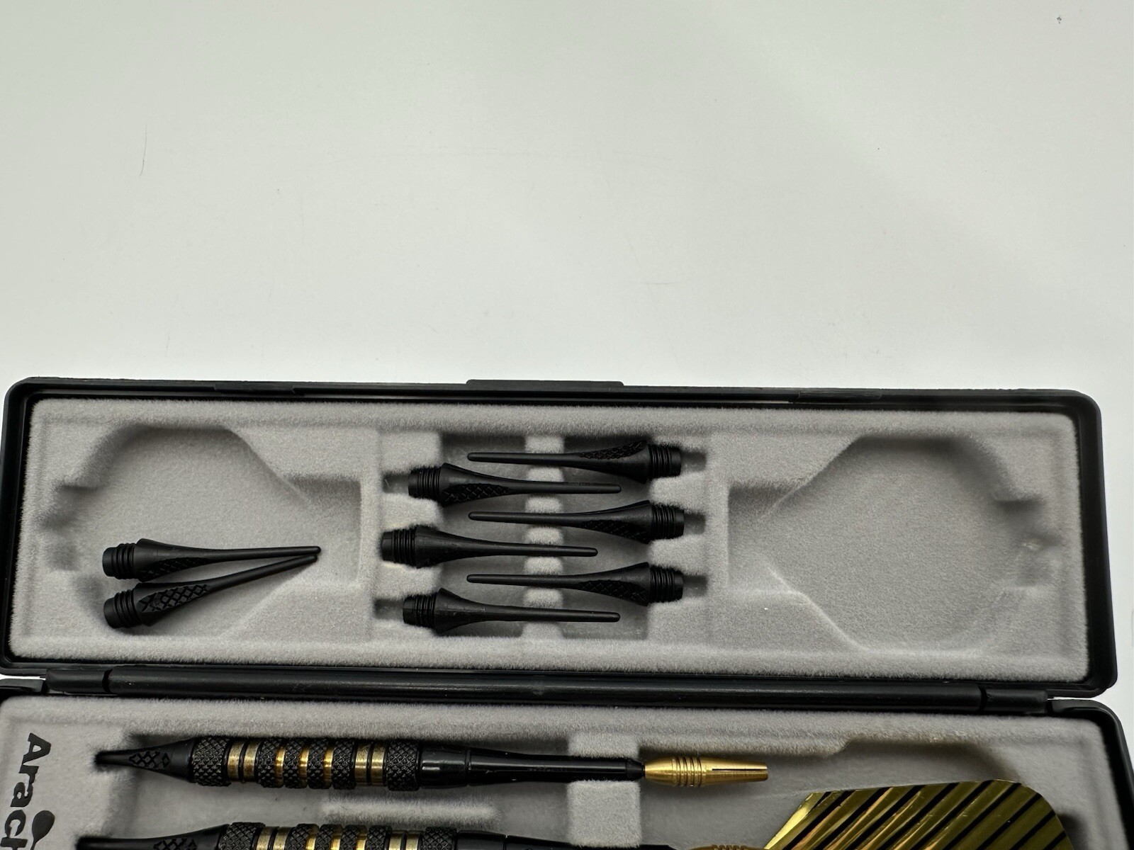 ARACHNID SOFT TIP DARTS with Brass Collar, includes extra tips