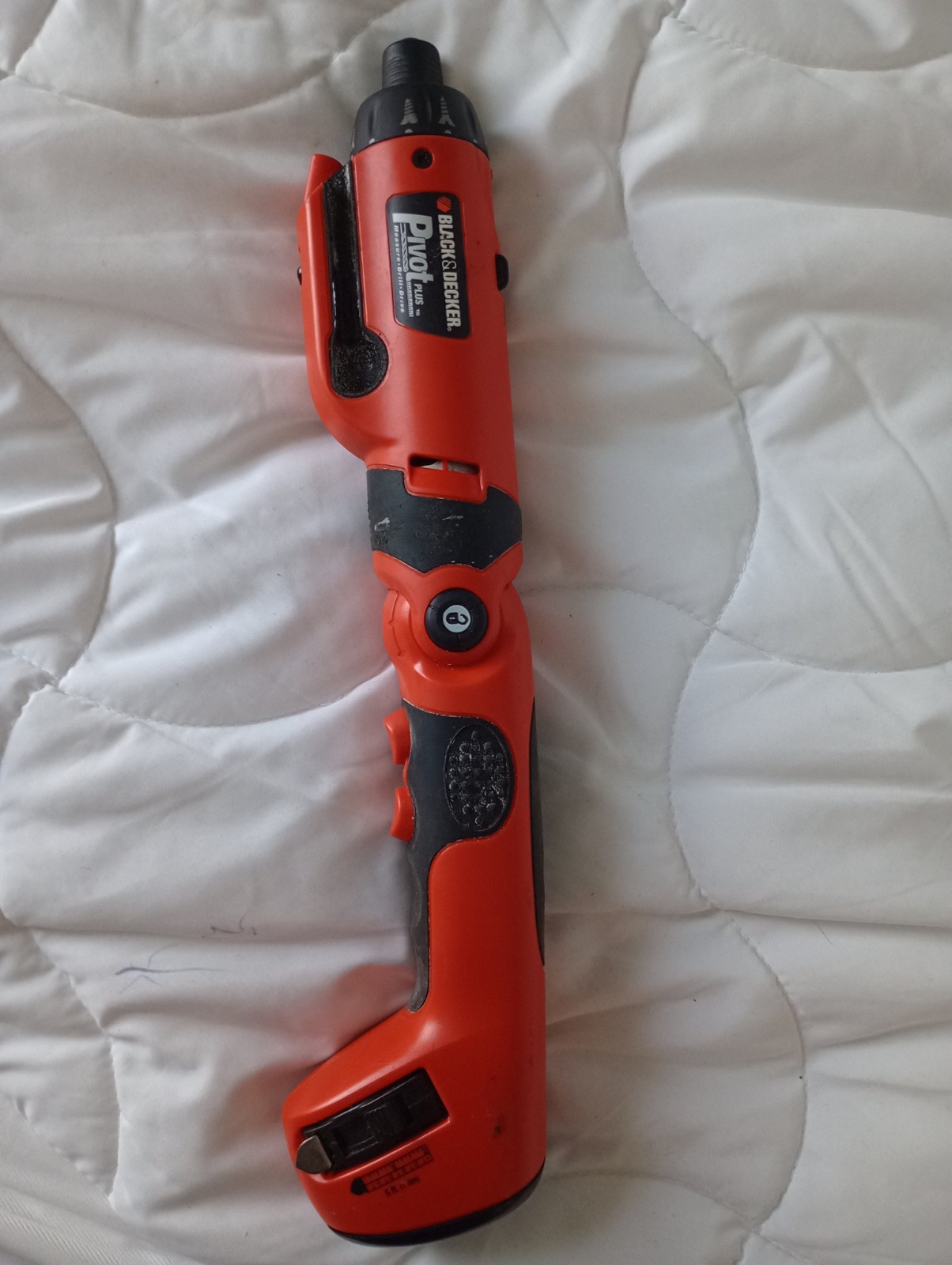 BLACK+DECKER PD600 Pivot Plus Drill Driver