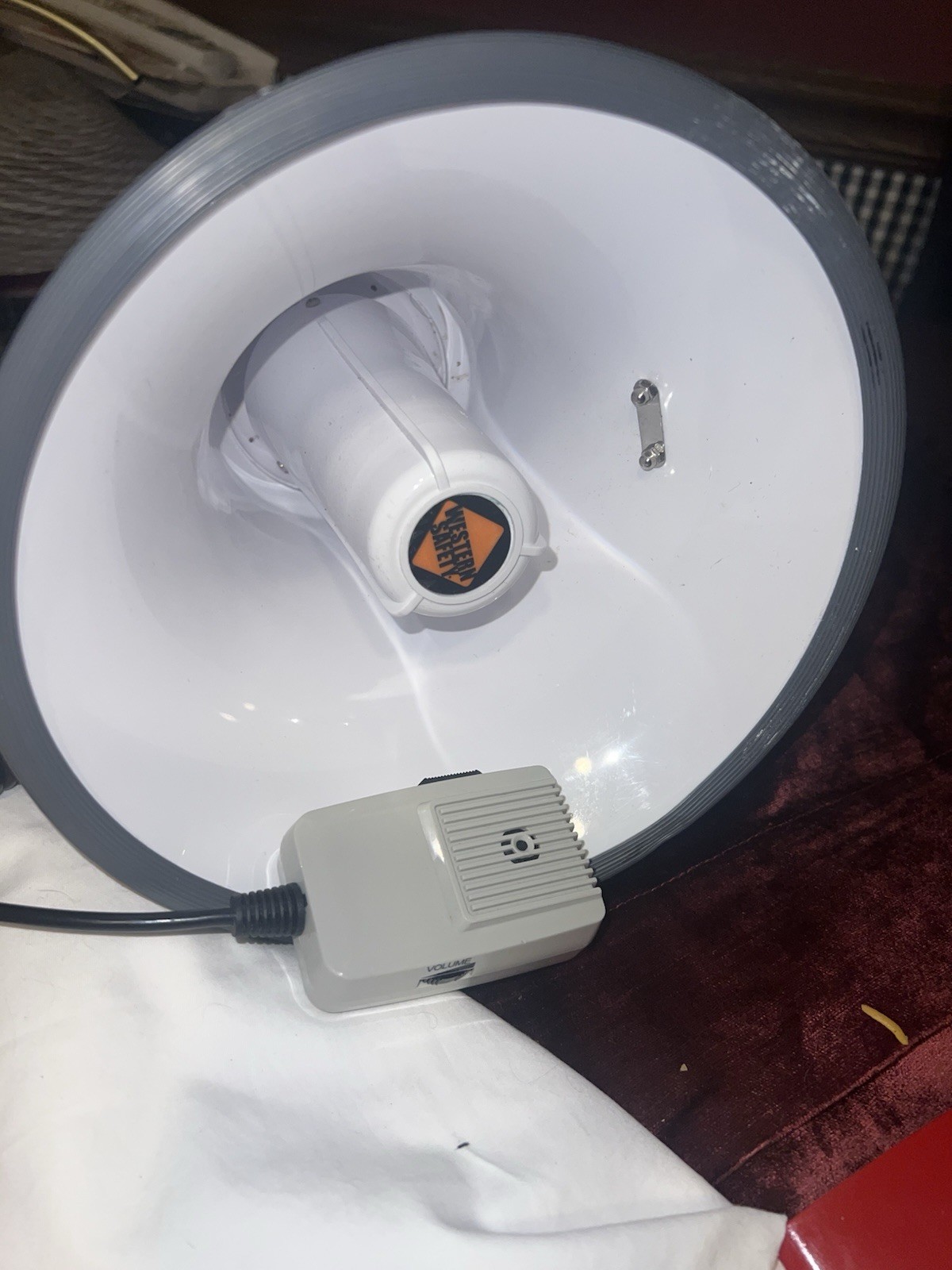 Lg. Western Safety ~Megaphone Bullhorn Safety Siren #95271 50watt  656 Yd Range