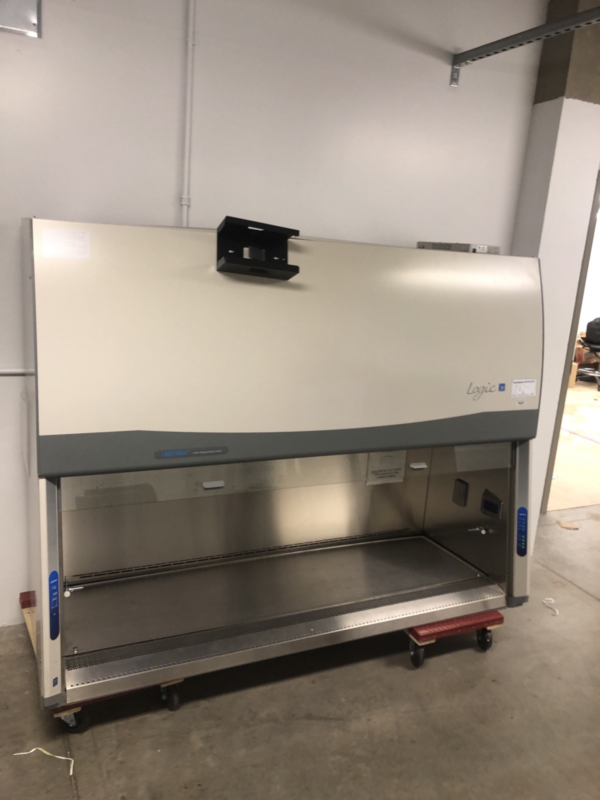 labconco fume hood type A2 biological safety Cabinet serial number 080891377