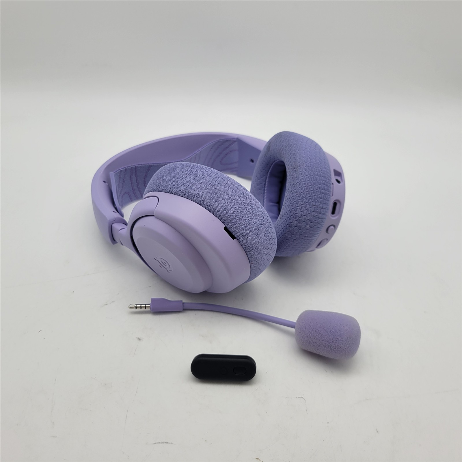 SteelSeries Arctis Nova 3P Wireless Multi-Platform Gaming Headset — Lavender