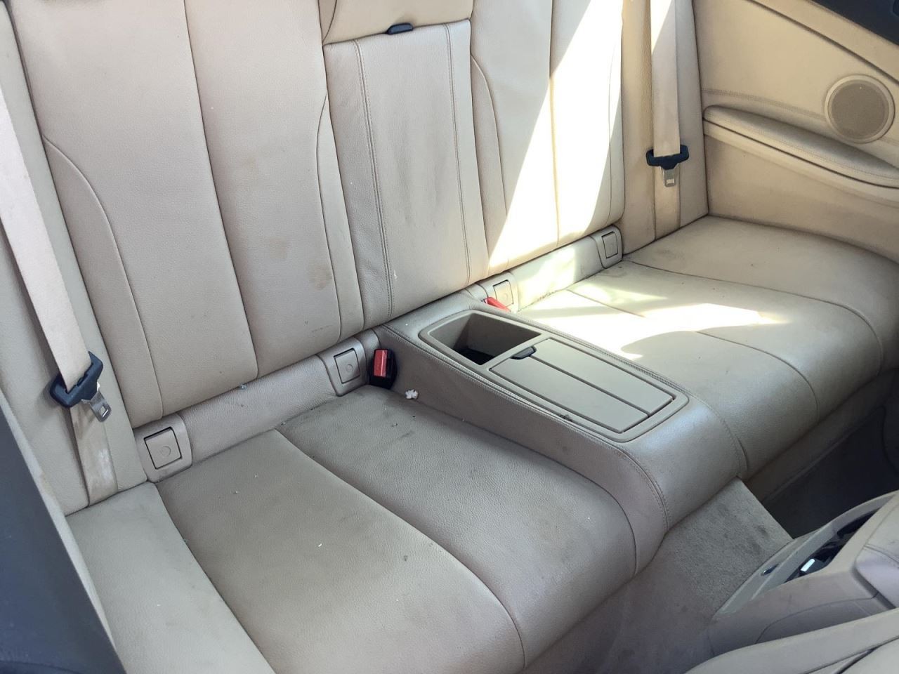 428I BMW 2014 Glove Box 4689960