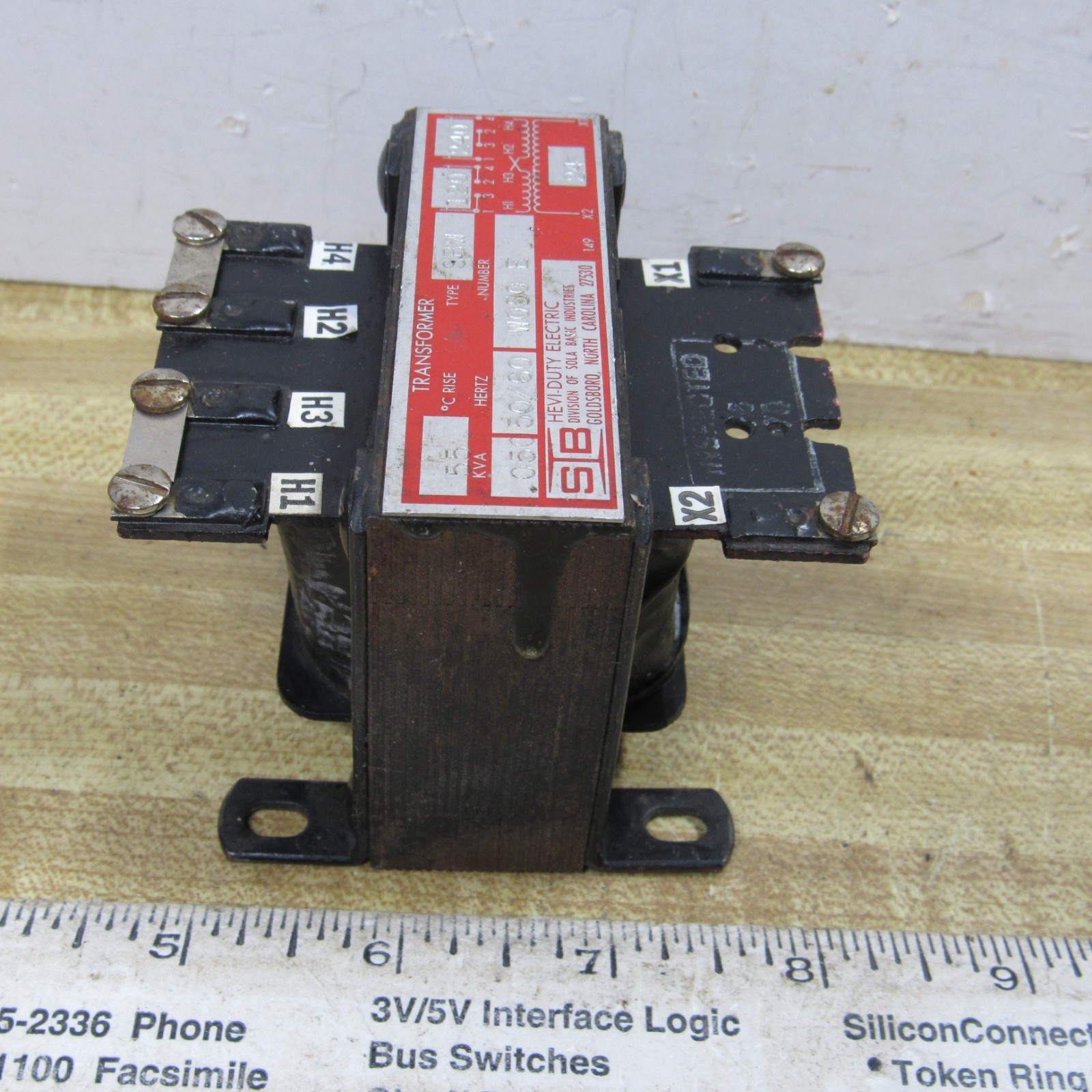 TRANSFORMER 24V pri 120V/240V  50VA SB  W050E