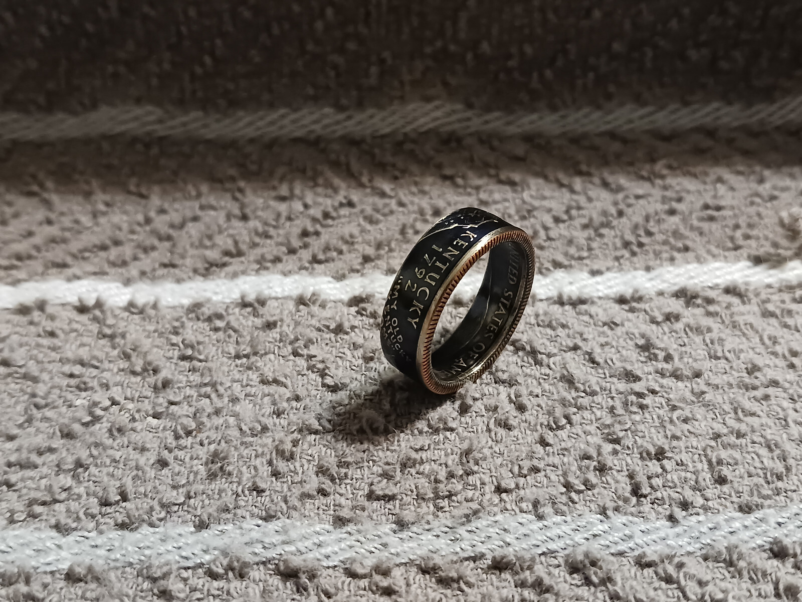 Kentucky Handcrafted Washington Quarters coin ring, size 7 -1/2  2001
