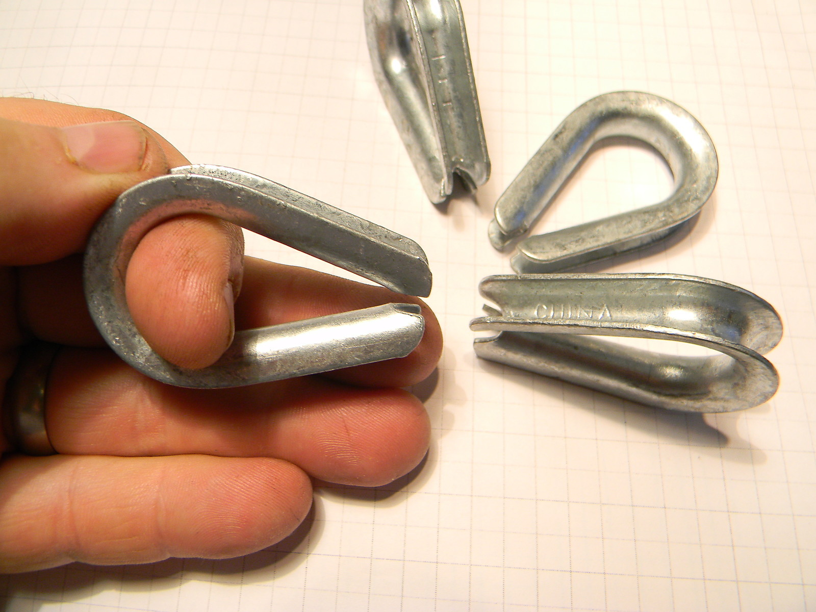 4  New 1/4" Eyelet Steel Cable / Rope Loop Guide Zinc Plated Galvanized Thimble