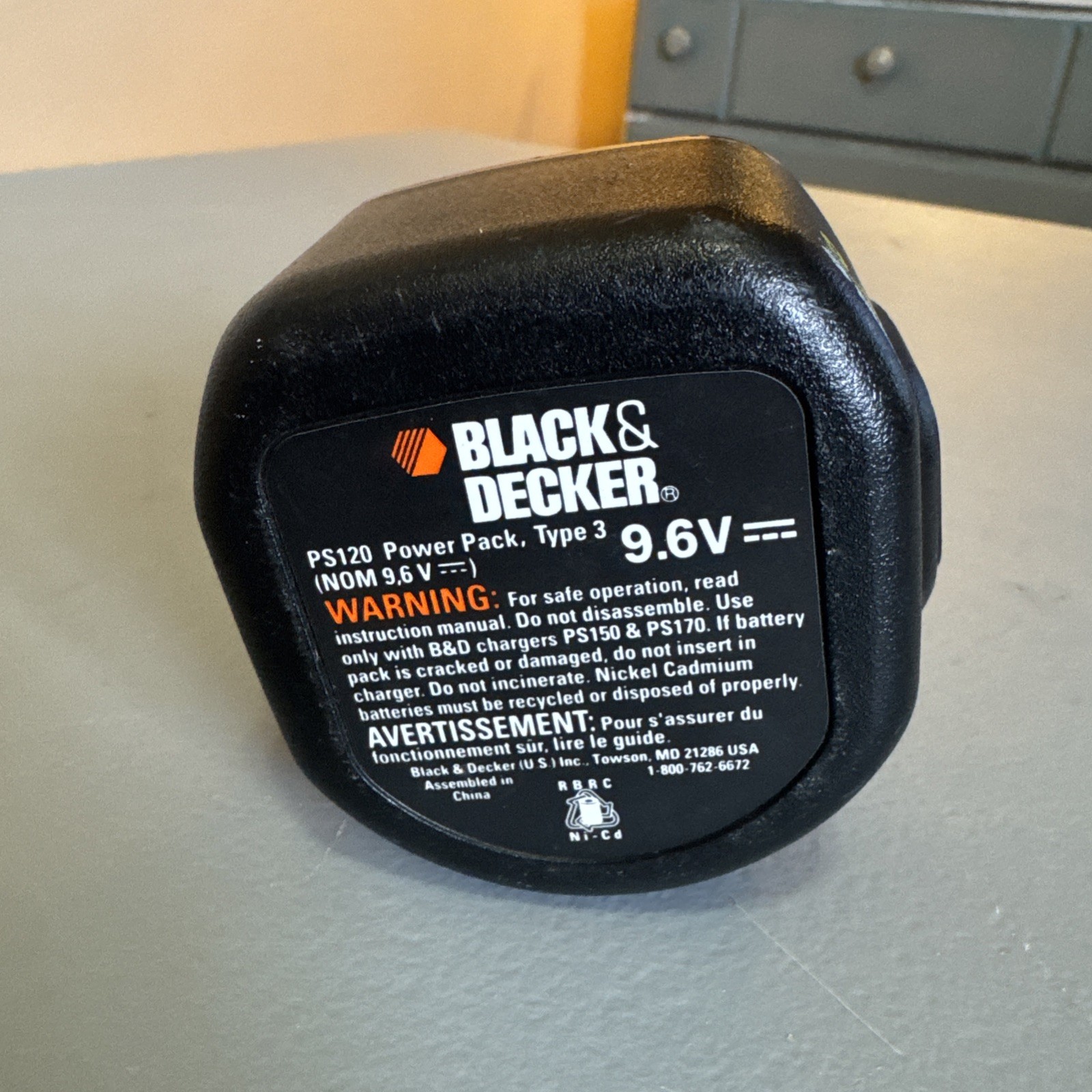 Black & Decker 9.6v Battery (untested)