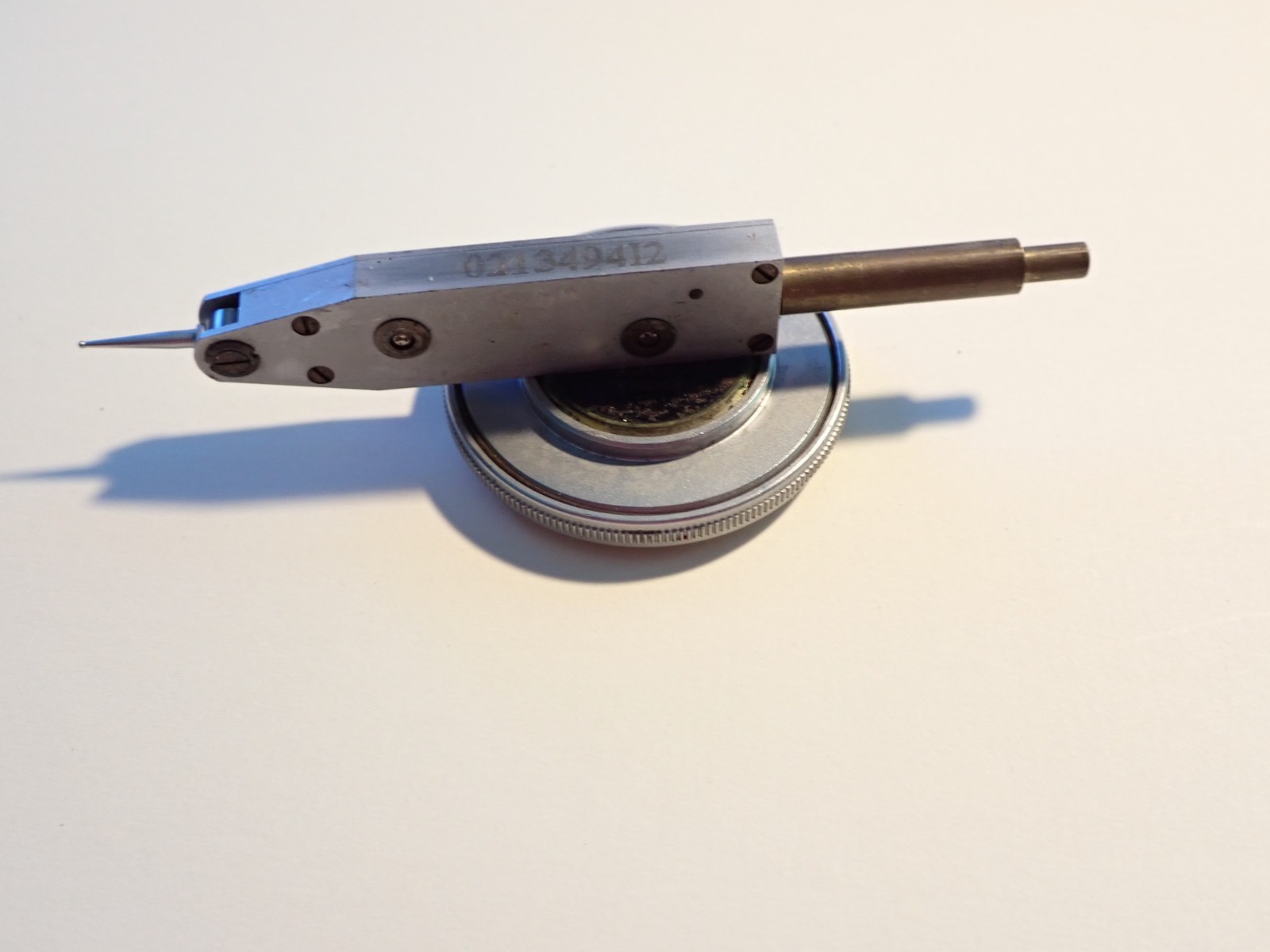 Mueller Gages Co. Dial Indicator Type 308 Dial Test indicator .0001 G.308