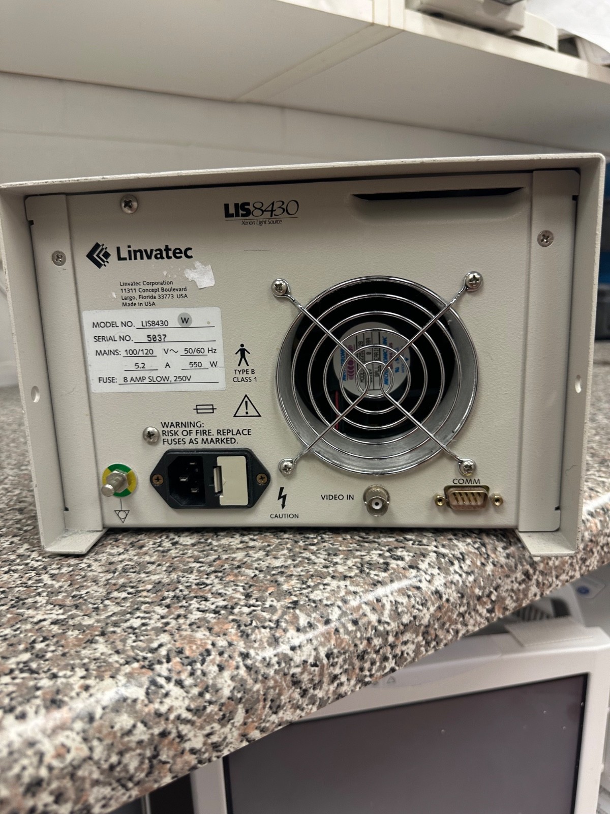 Linvatec Concept LIS8430 Xenon Light Source