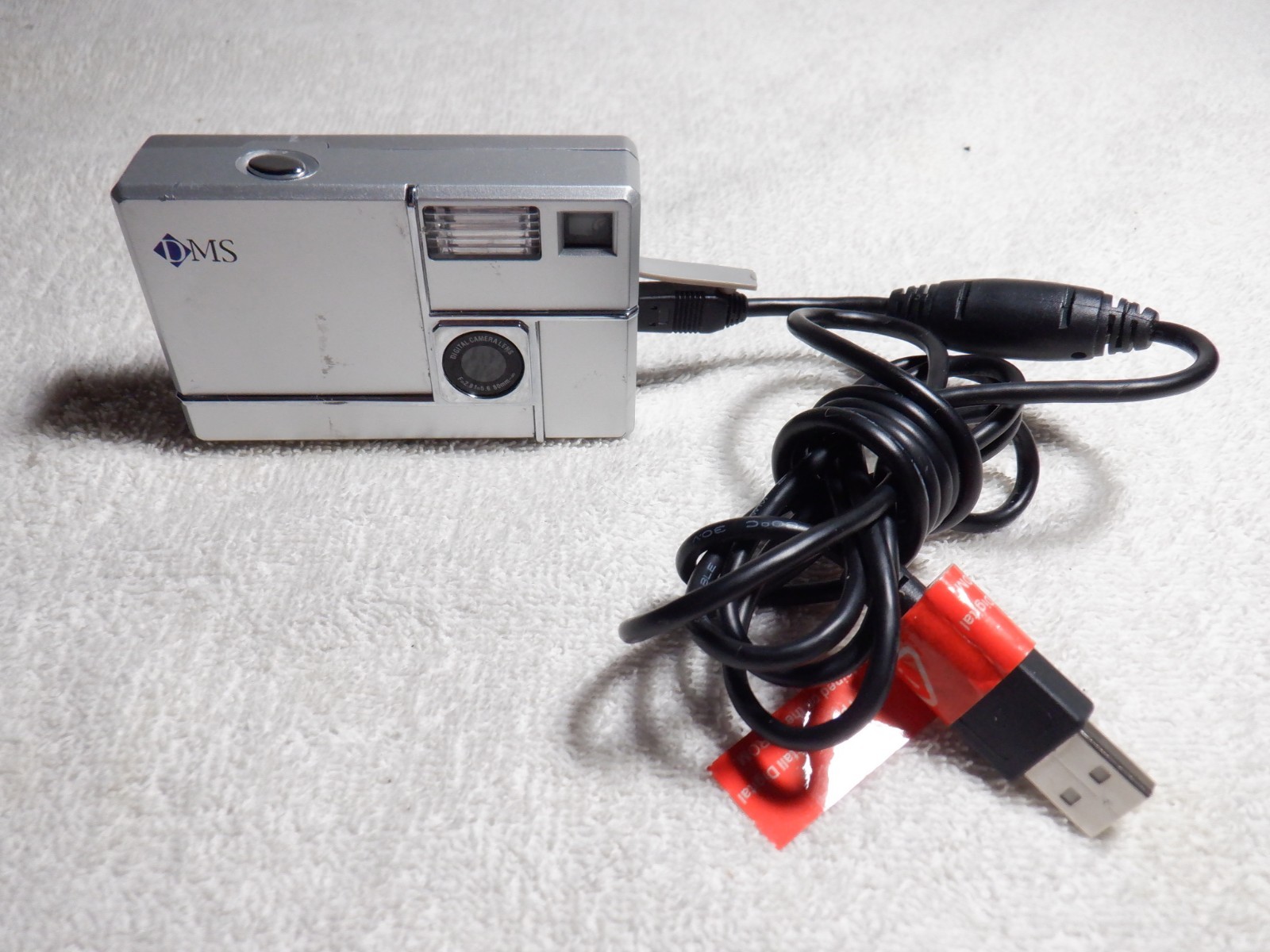 KIDZ FIRST DIGITAL VINTAGE CAMERA KIT ~ 2004