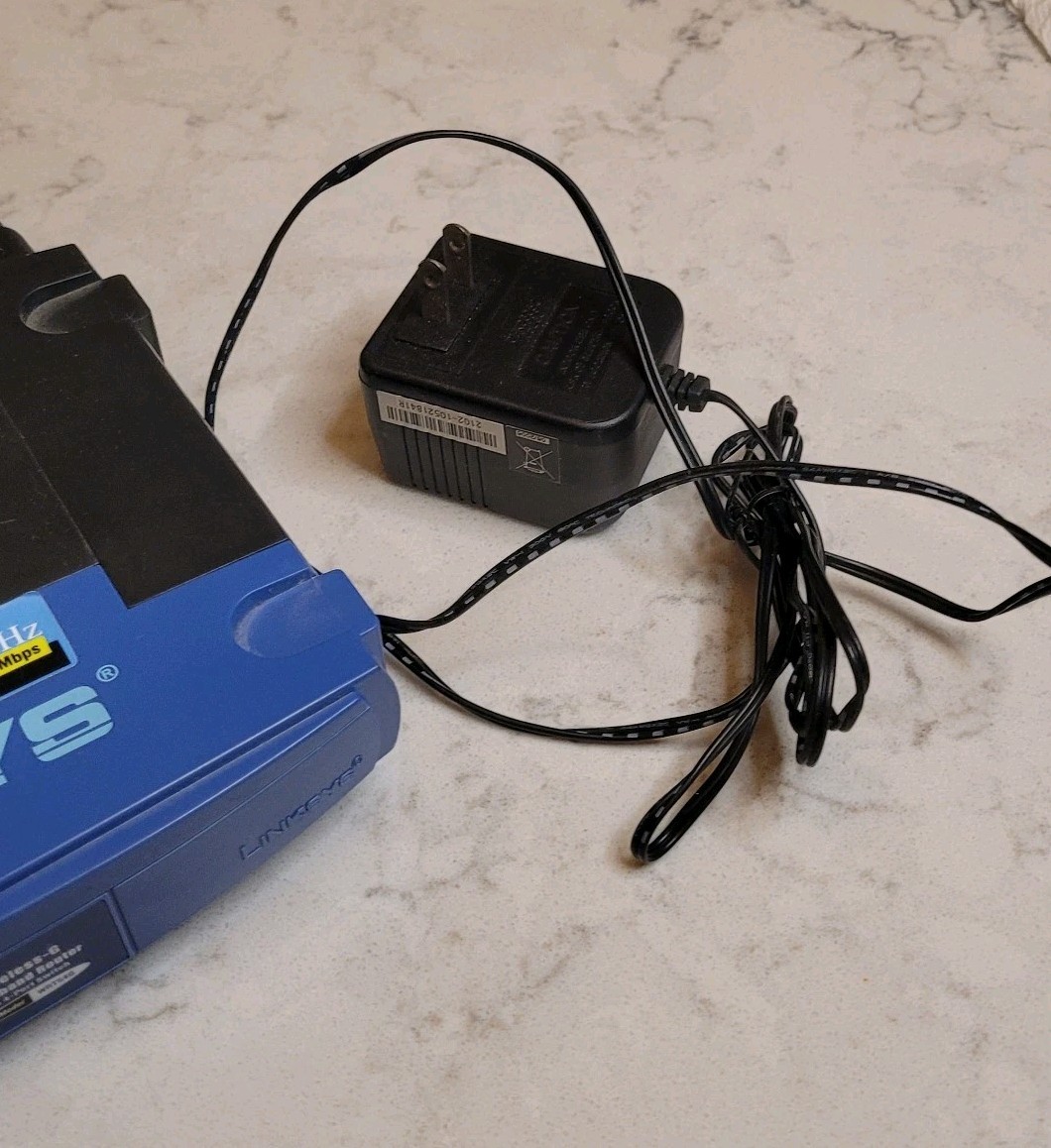 Linksys WRT54G Wireless G Router — Tested & Working