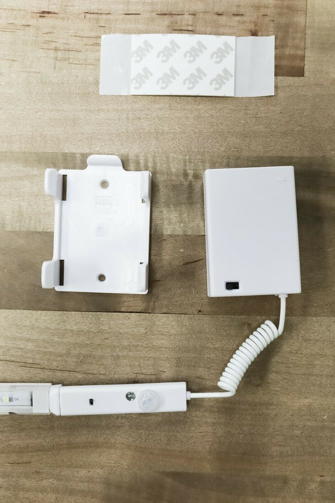 Novel Brands UL-MC12/6 Underlight - Wireless Motion Activated Accent Lighting,