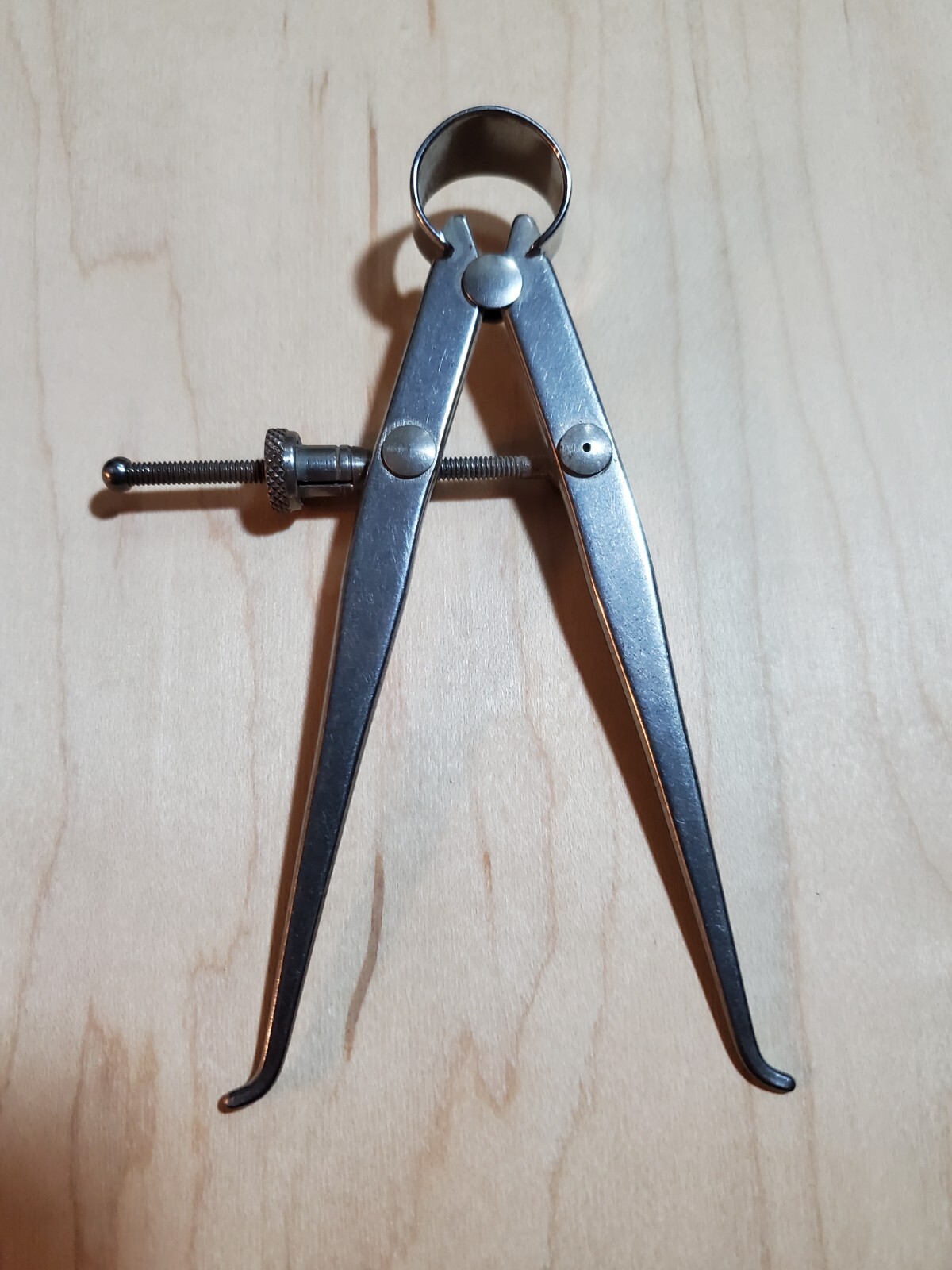 Starrett 73A-4 Toolmakers 4" Inside Calipers 4" Size Flat Leg, Quick Release Nut