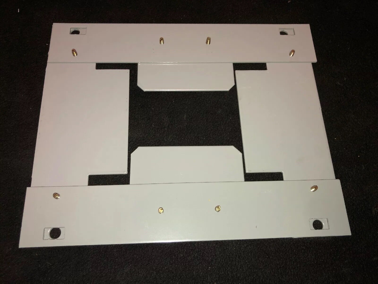 Cutler-Hammer Wall Flange 200% BVD0299G21