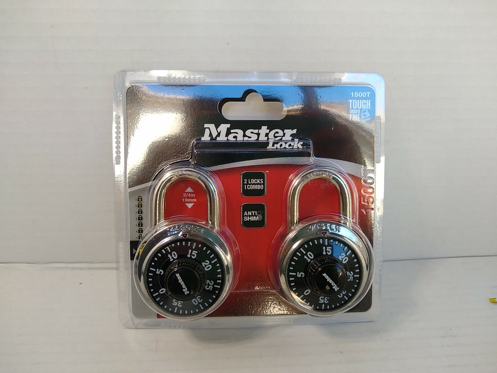 Master Lock Combination Padlock 9/32in Shackle 1500T Twins