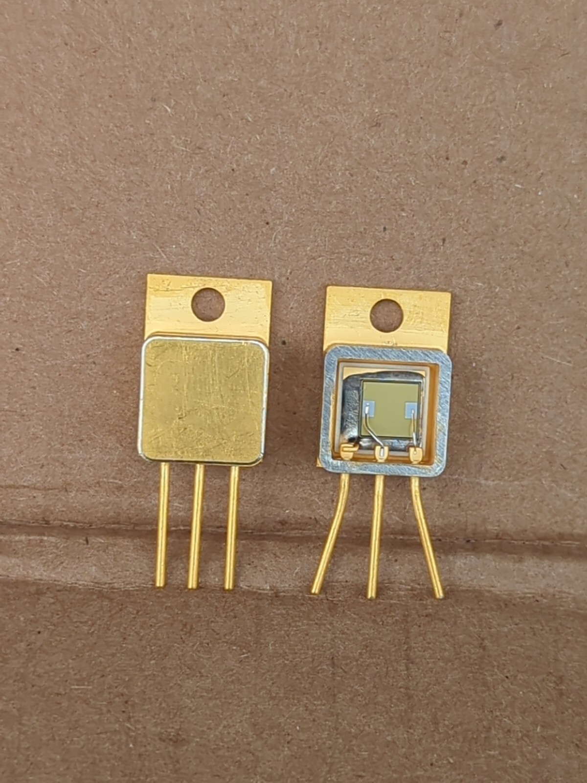 1 - VINTAGE TO-254 HIGH QUALITY Power MOSFET GOLD PLATED Transistor - LOOK READ