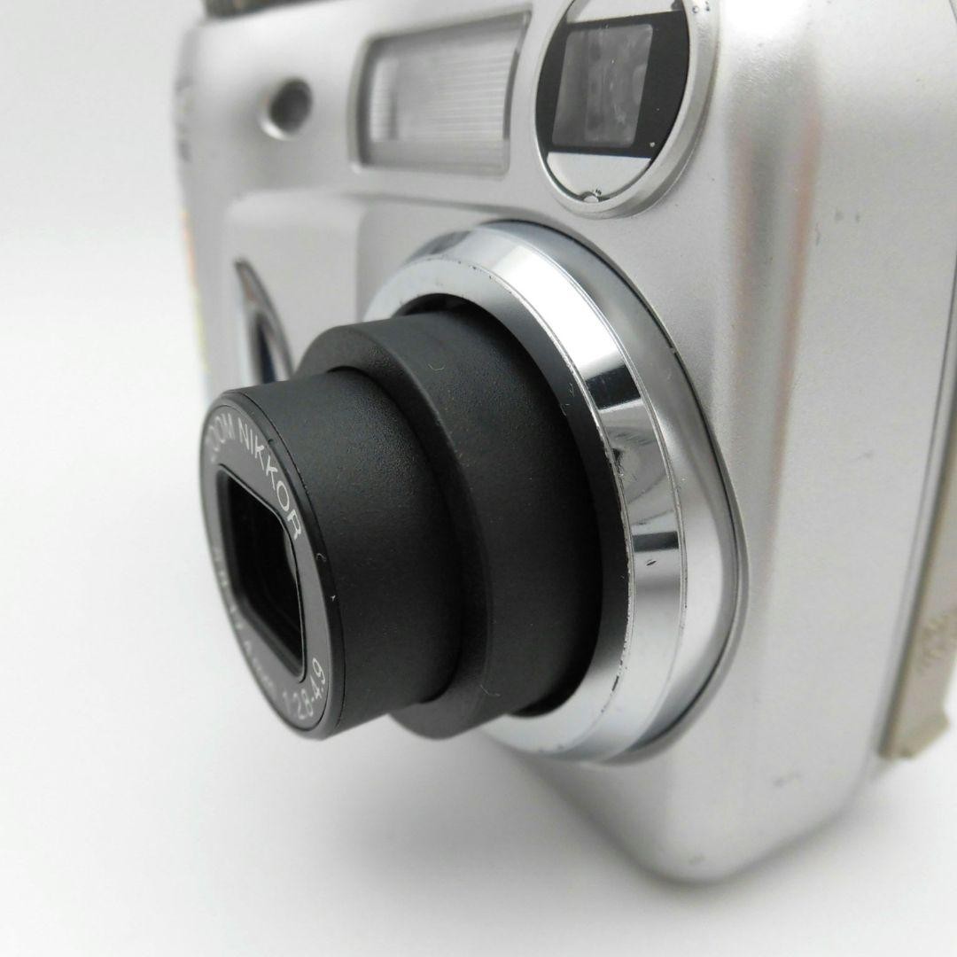 Nikon COOLPIX 3100 Compact Digital Camera Silver Tested with Accessories