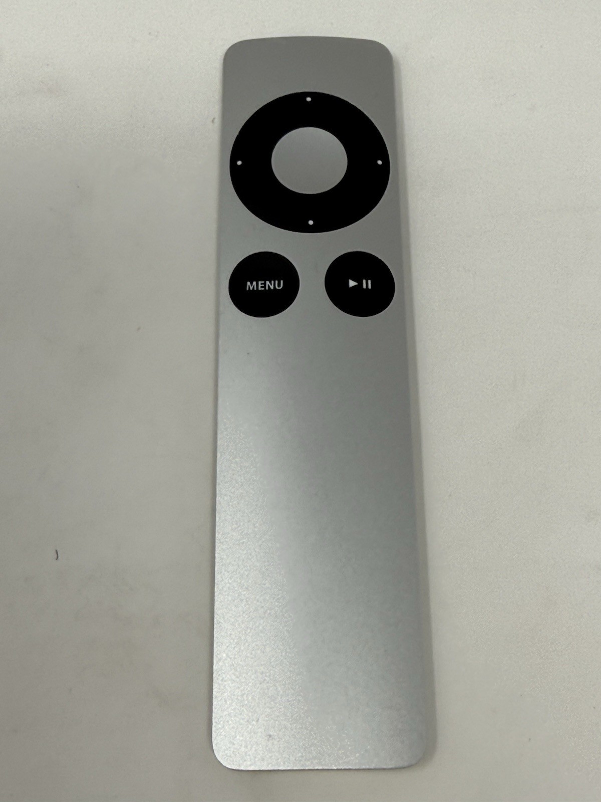 Apple TV (4th Generation) HD Media Streamer -- A1625 -- 64MB