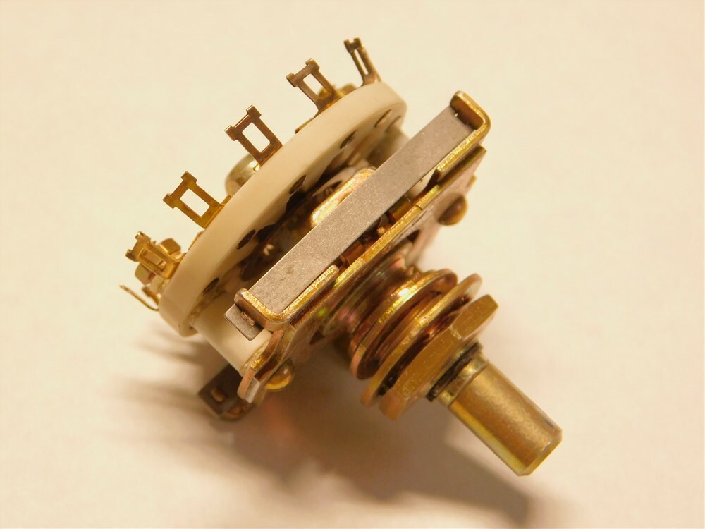 CRL / Electroswitch D3 Series1P 11Pos 1/4"Shaft Adj. Stops Rotary Switch