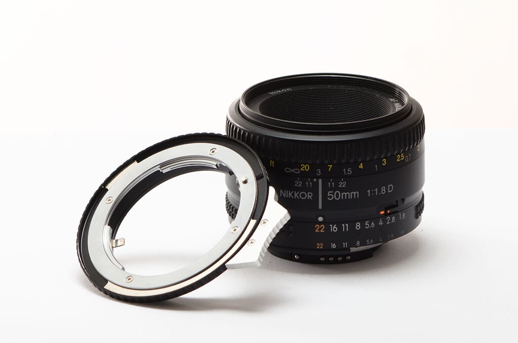Spekular Lens Adapter for Nikon Nikkor F Mount Lens to Canon (EF, EF-S) DSLR